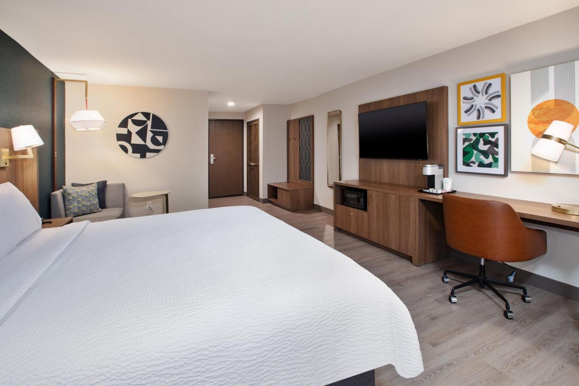 Standard King Room,1653537608:JPEG