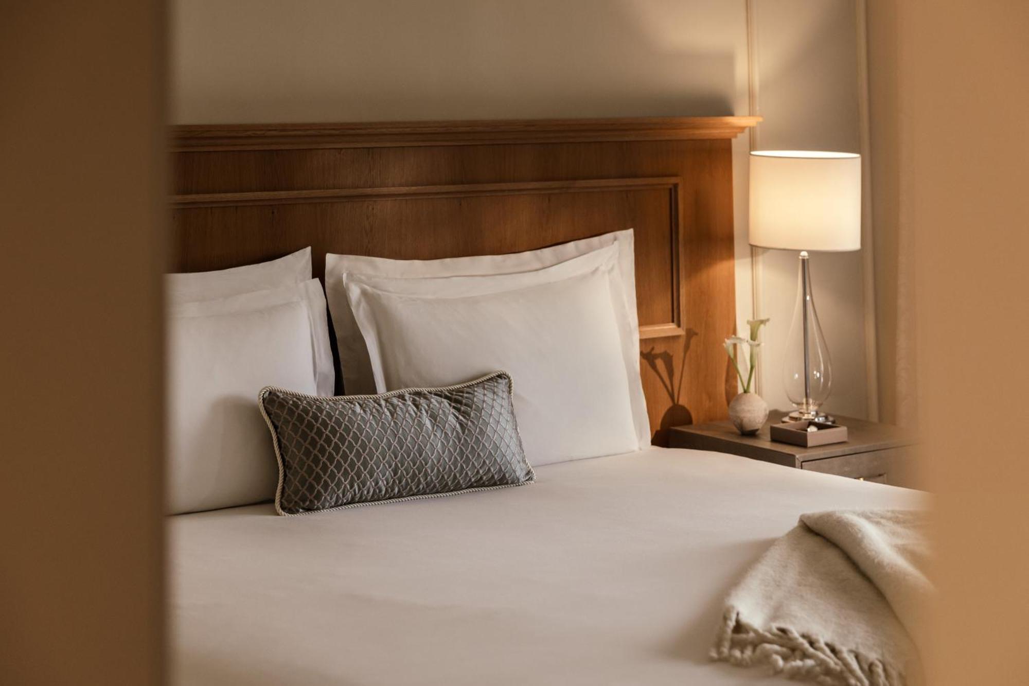 Deluxe Suite,1657140358:JPEG
