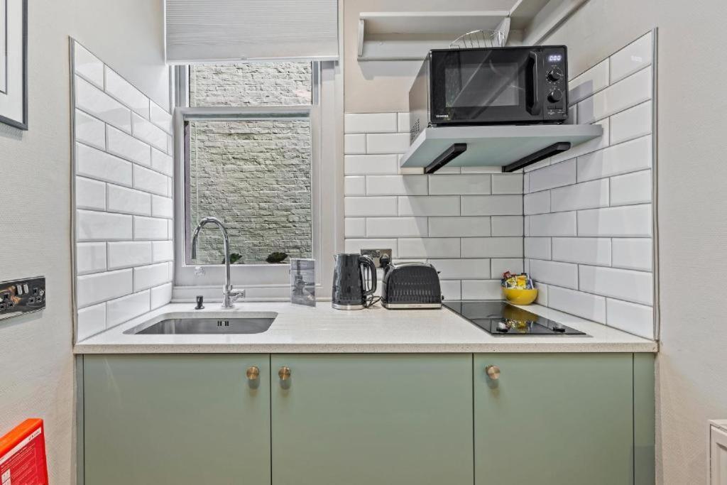 Small Single Room