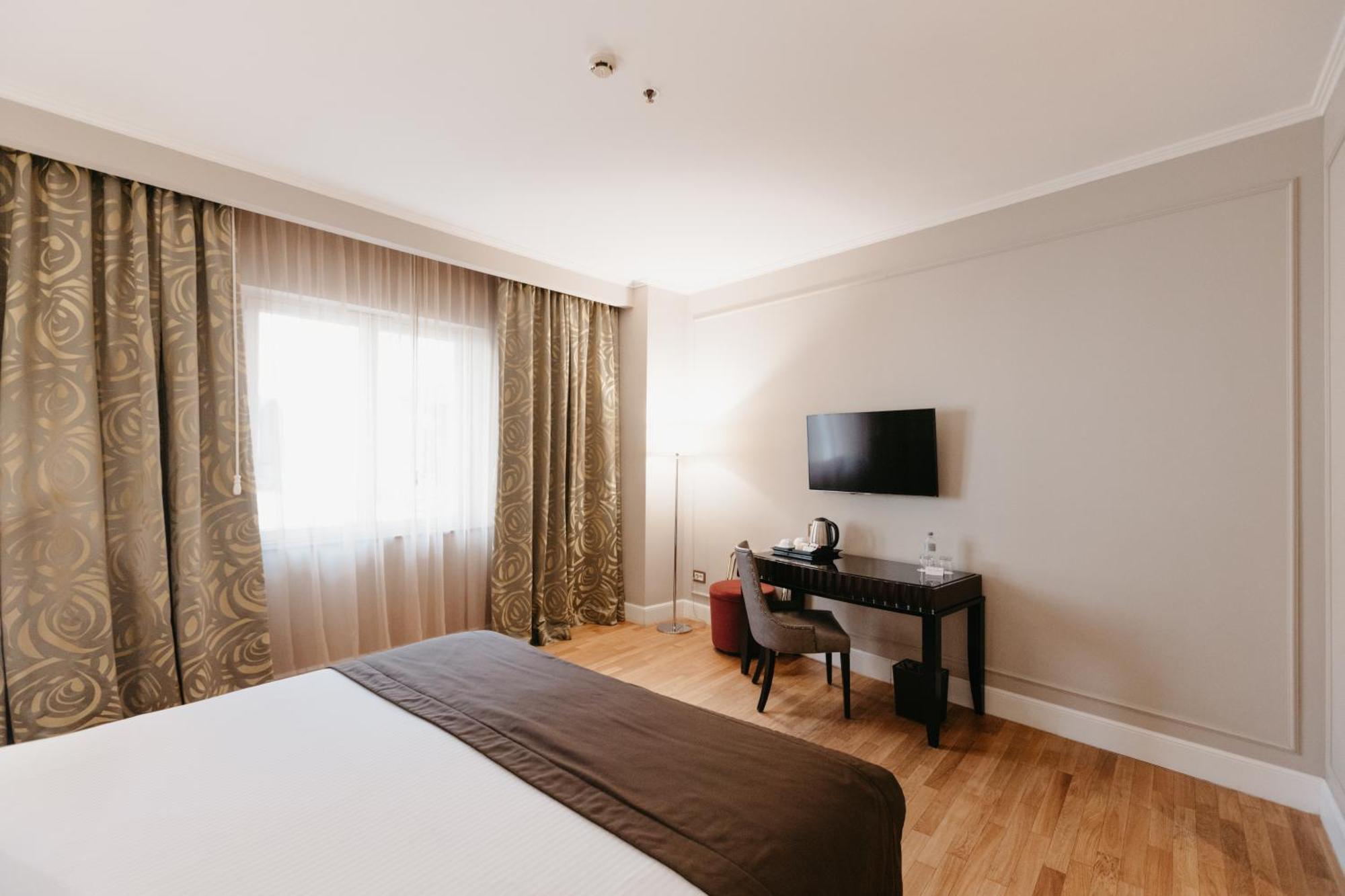 Classic King Room