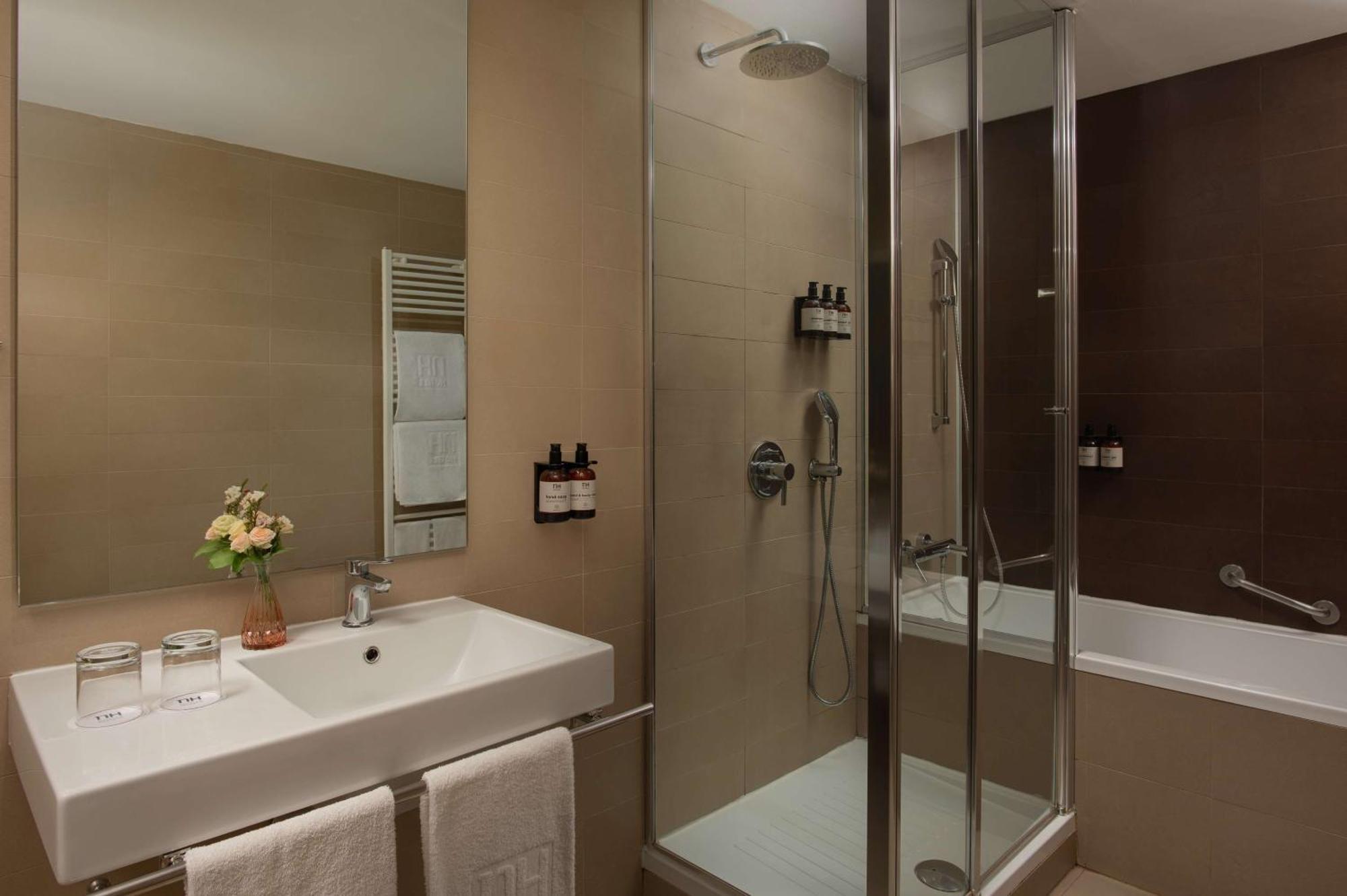 Junior Suite,1772889152:JPEG
