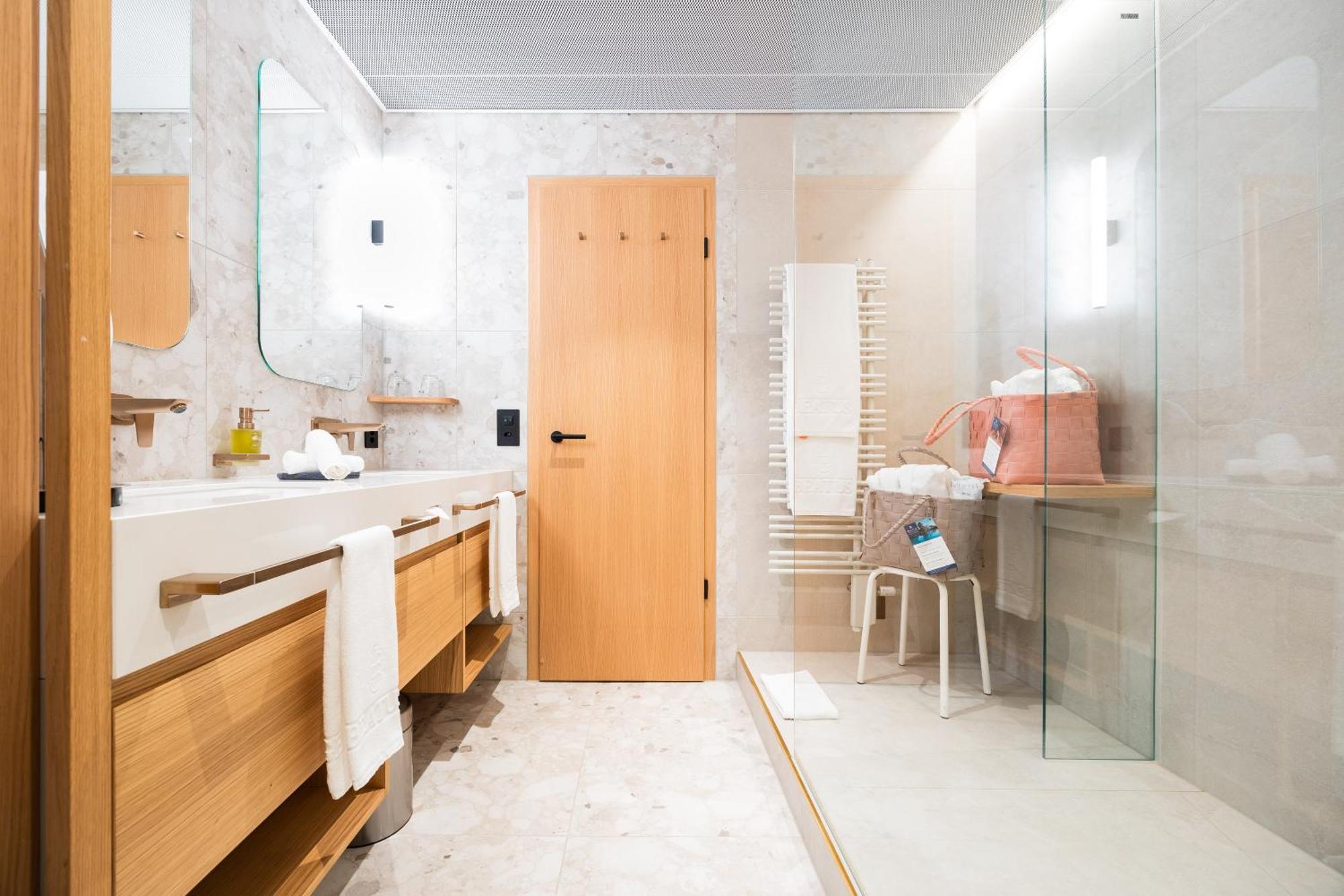 Deluxe Double Room Balcony