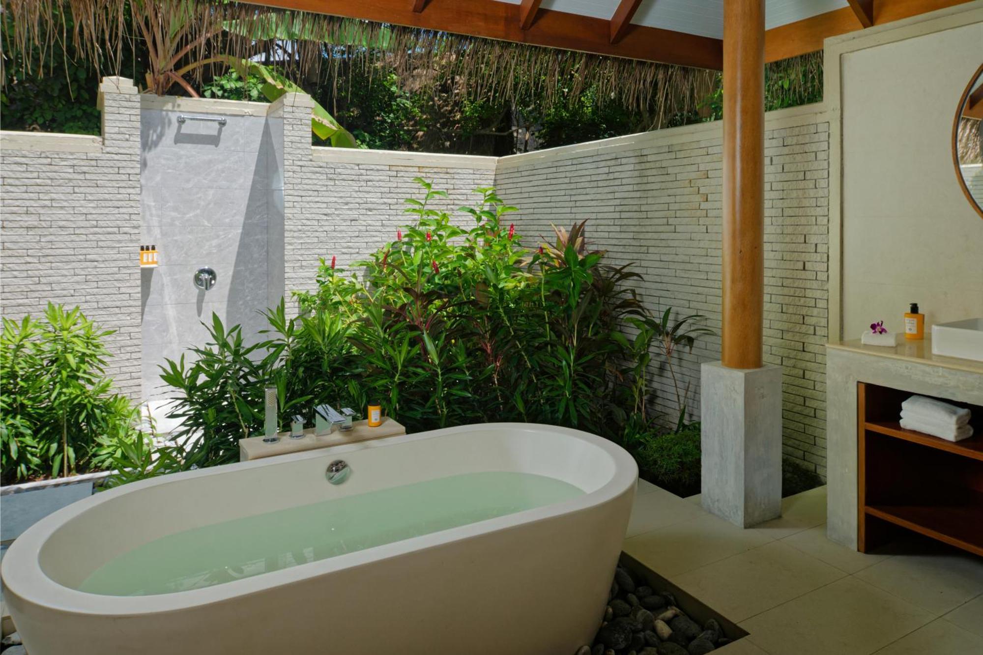 Deluxe Beach Villa