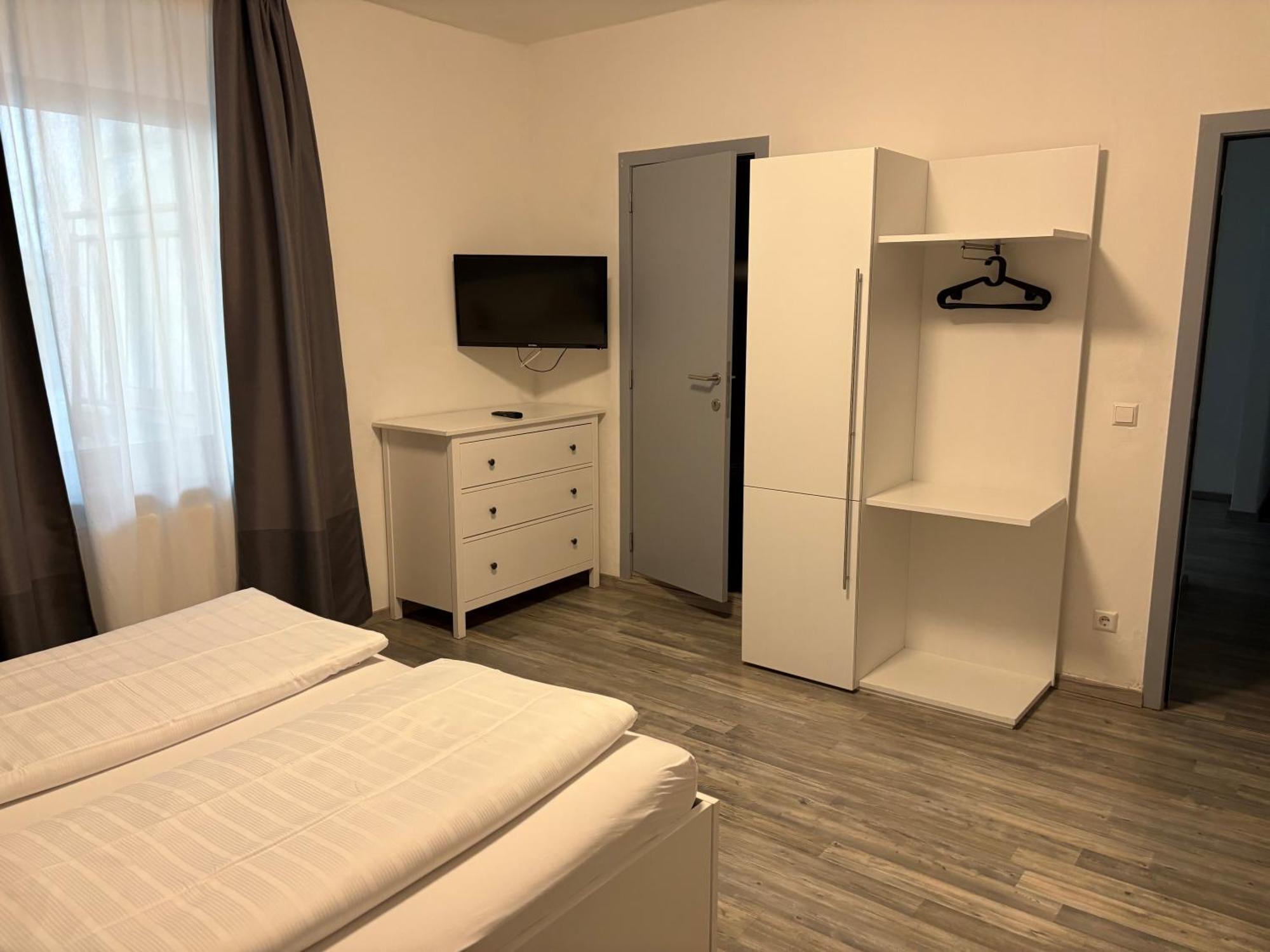 Economy Double Room