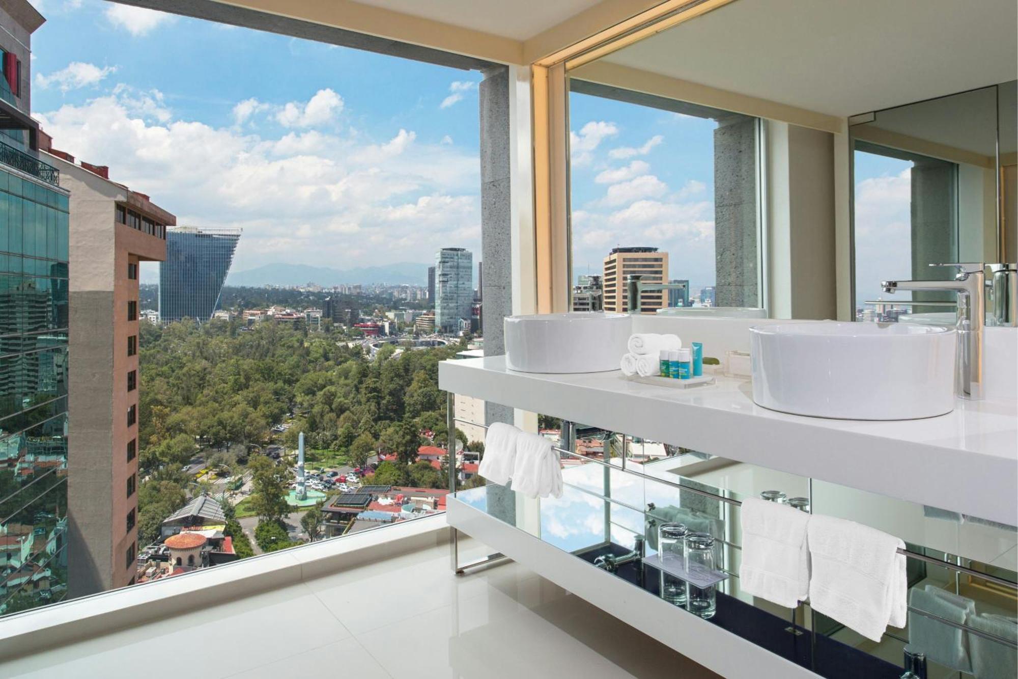 Quarto King Superior com Vista para a Cidade