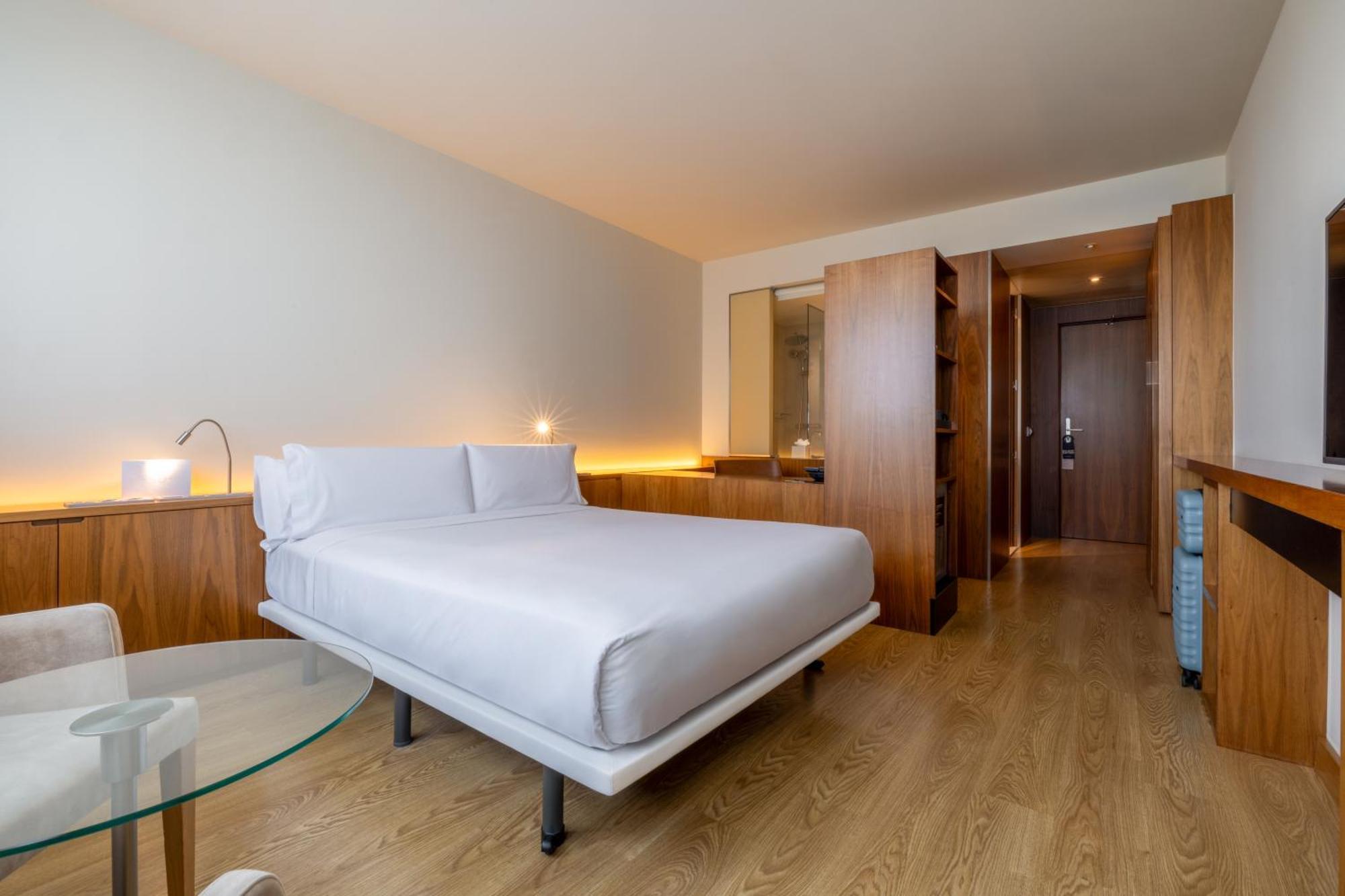 Double or Twin Room,1756509854:JPEG