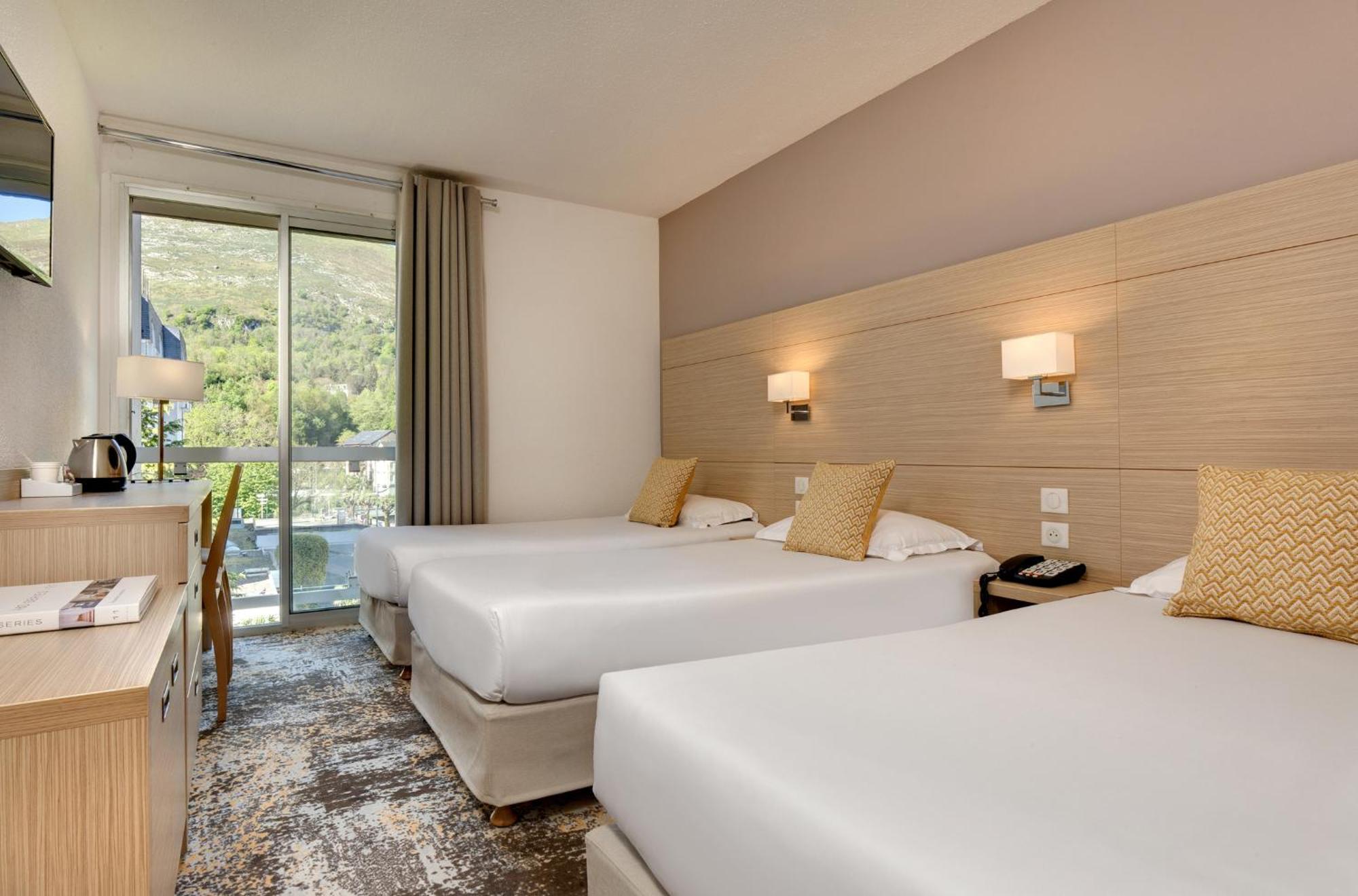 Triple Room,1666635820:JPEG