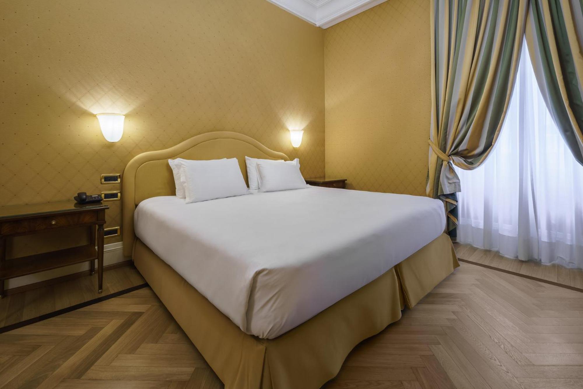 Classic Double Room