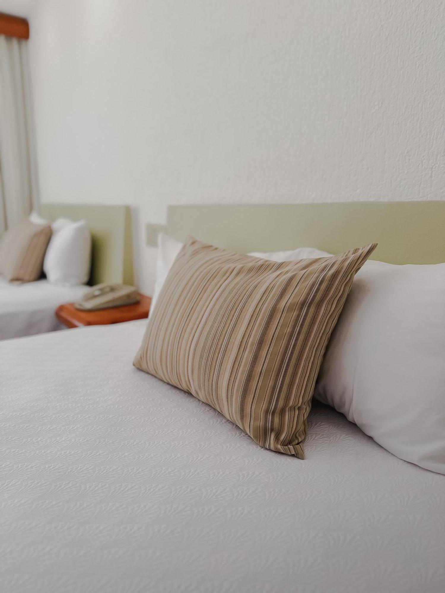 Standard Room 2 queen size beds balcony