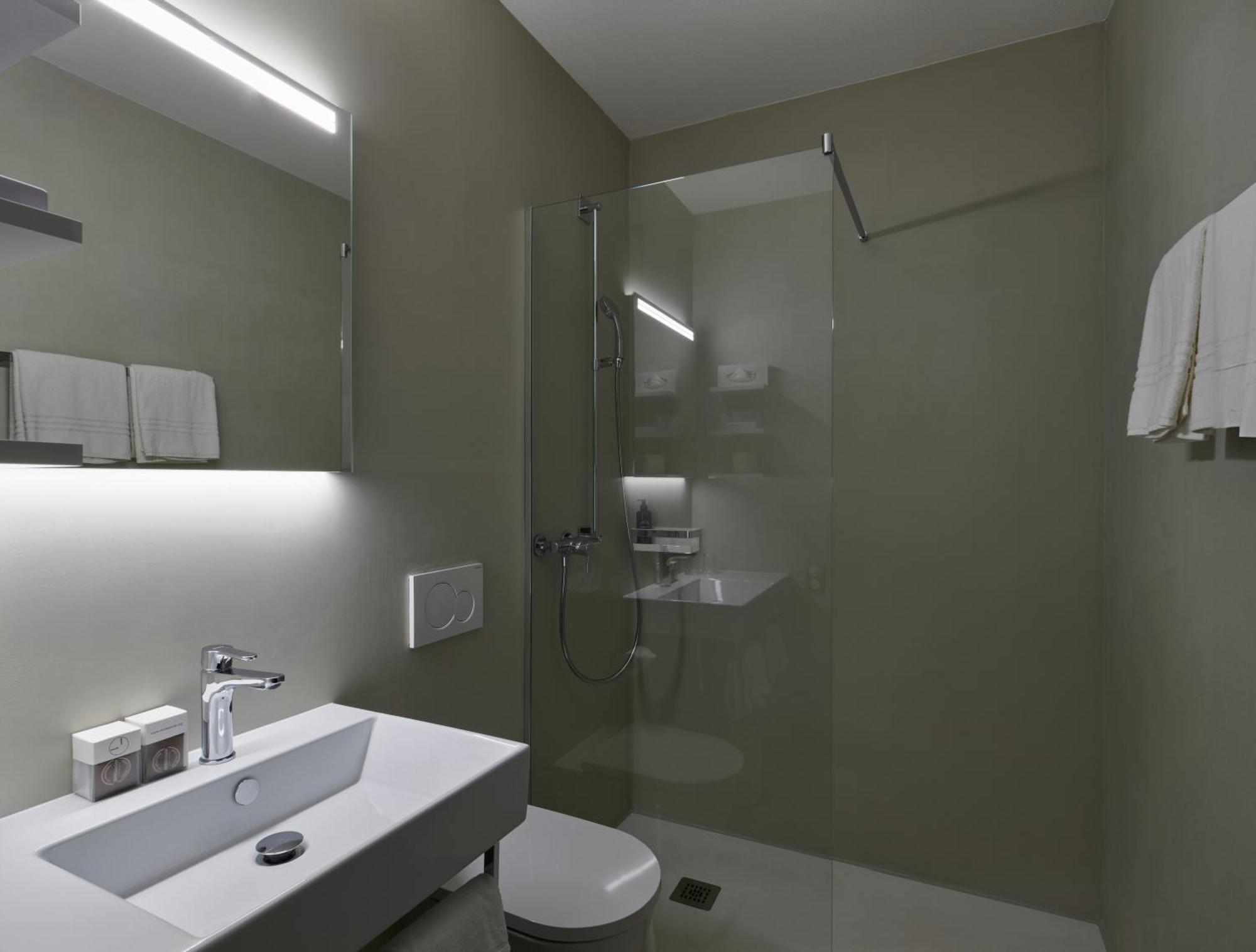 Standard Single Room Annex,1676738171:JPEG