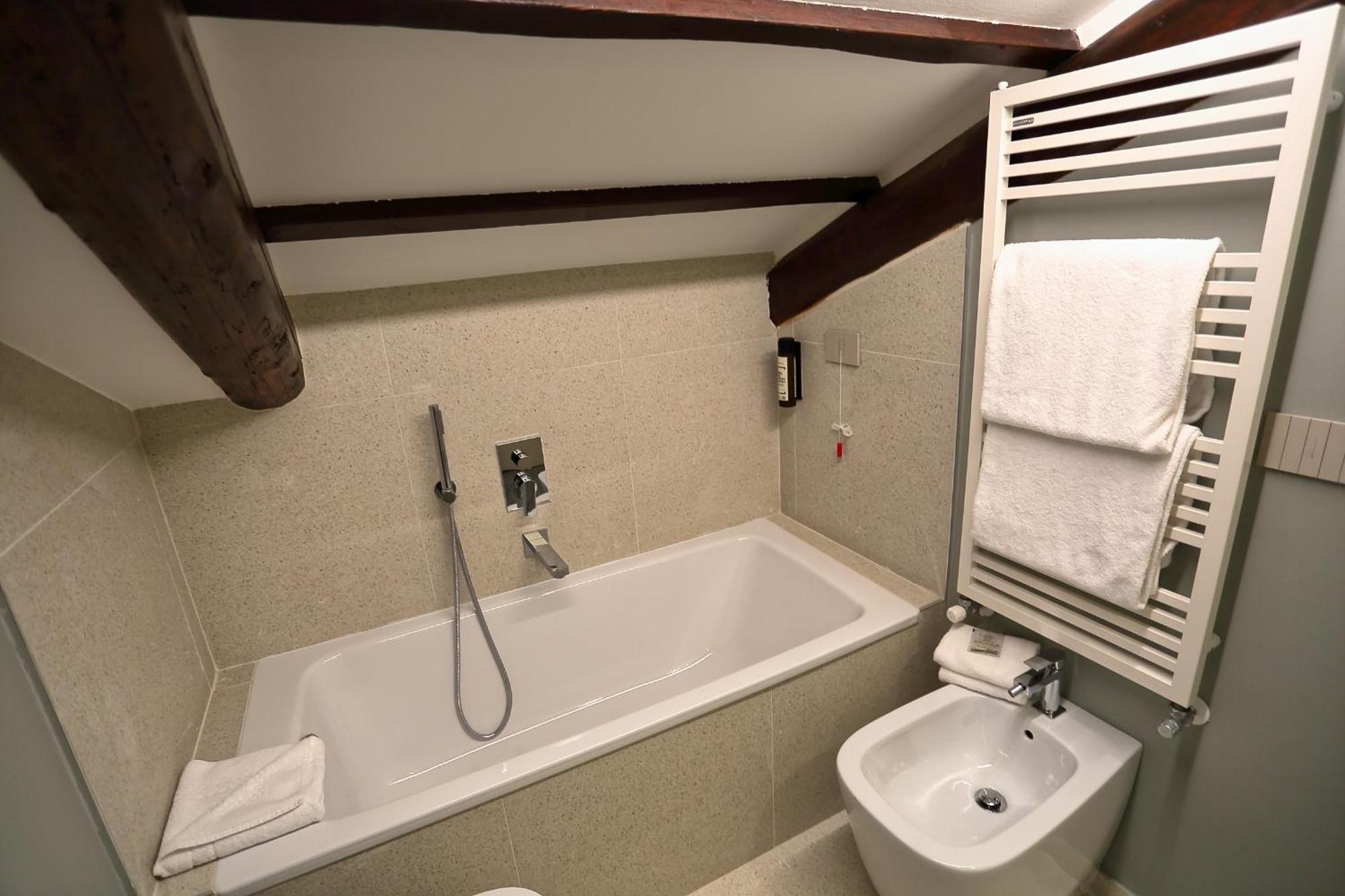 Queen Room - Attic