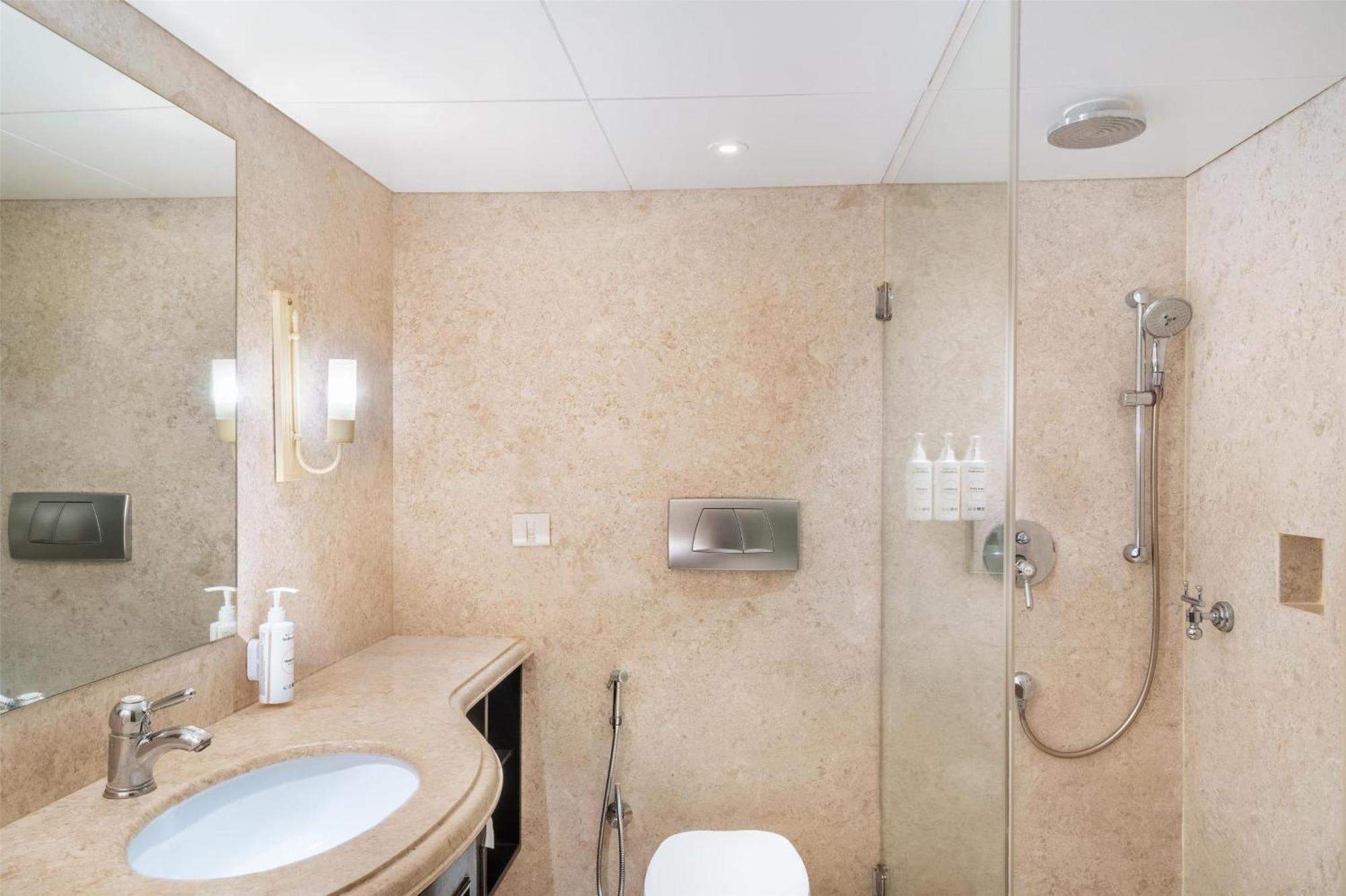 Executive Room on Laundry & Spa services Happy Hours 11 on select beverages