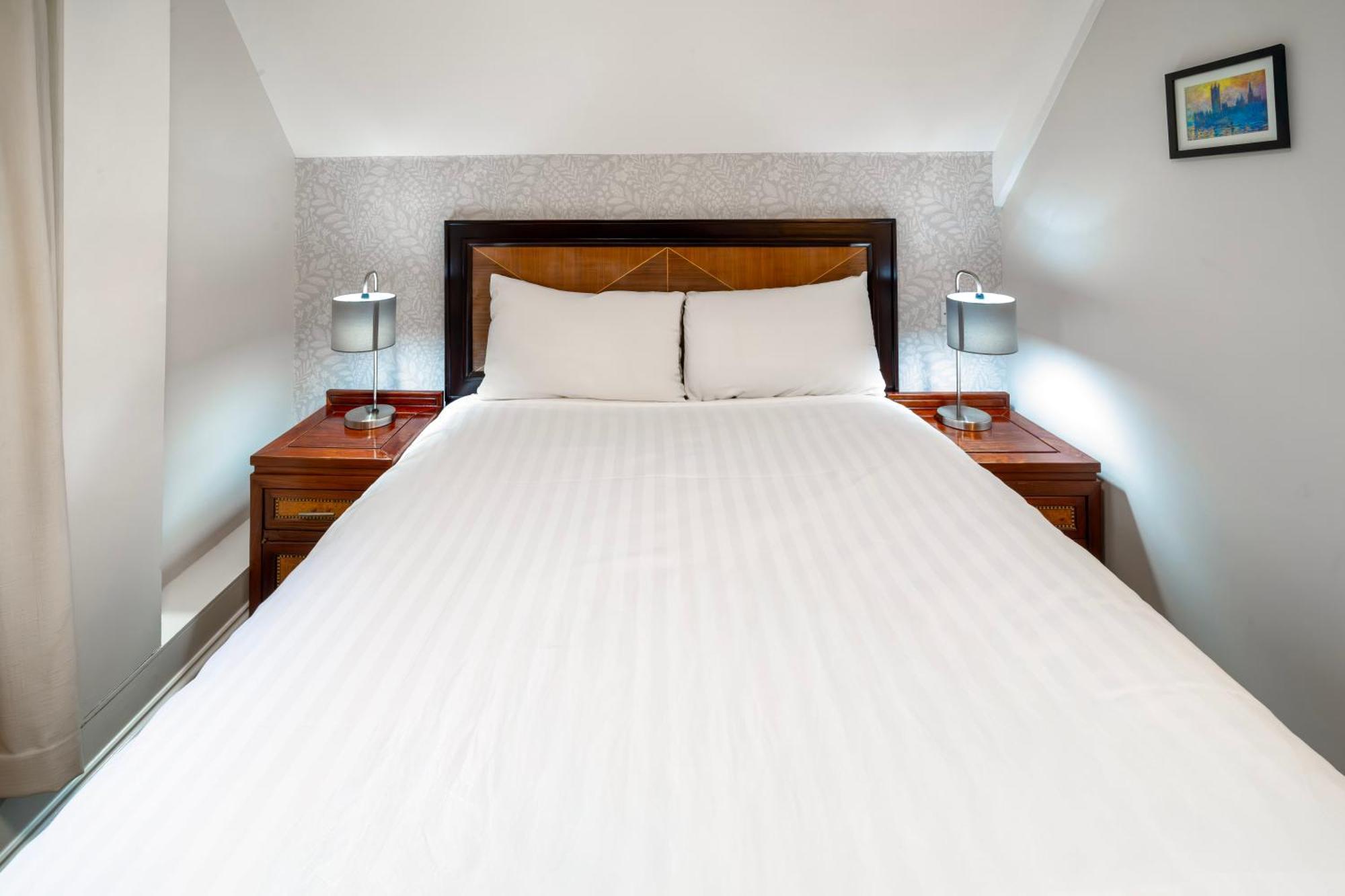 Double Cosy Room