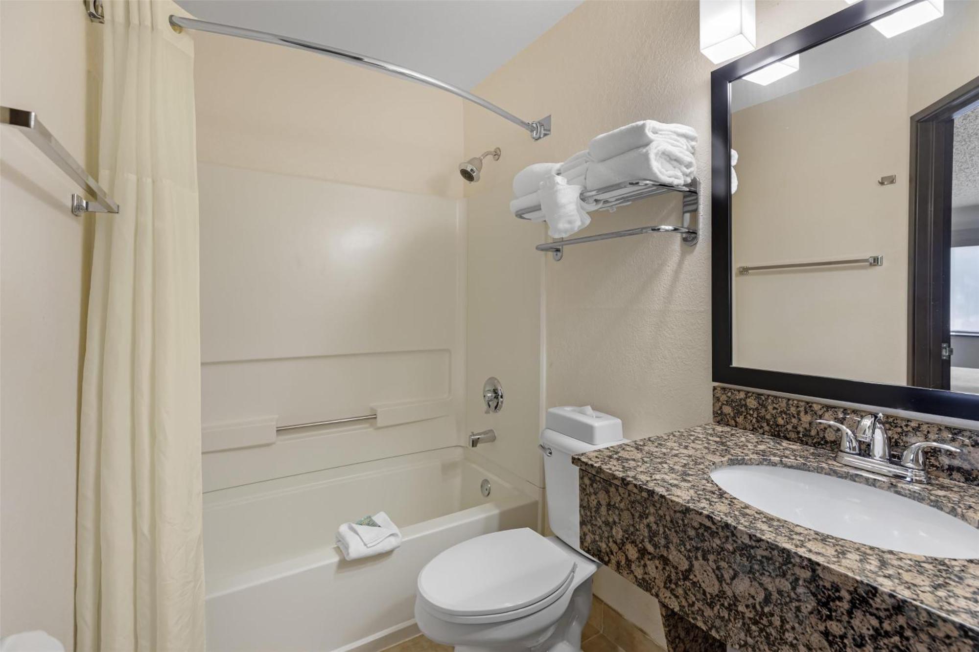 Deluxe Queen Room with Two Queen Beds with Mountain View