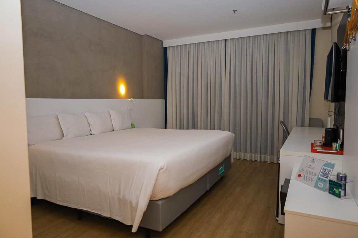 Quarto Superior com Cama King-size
