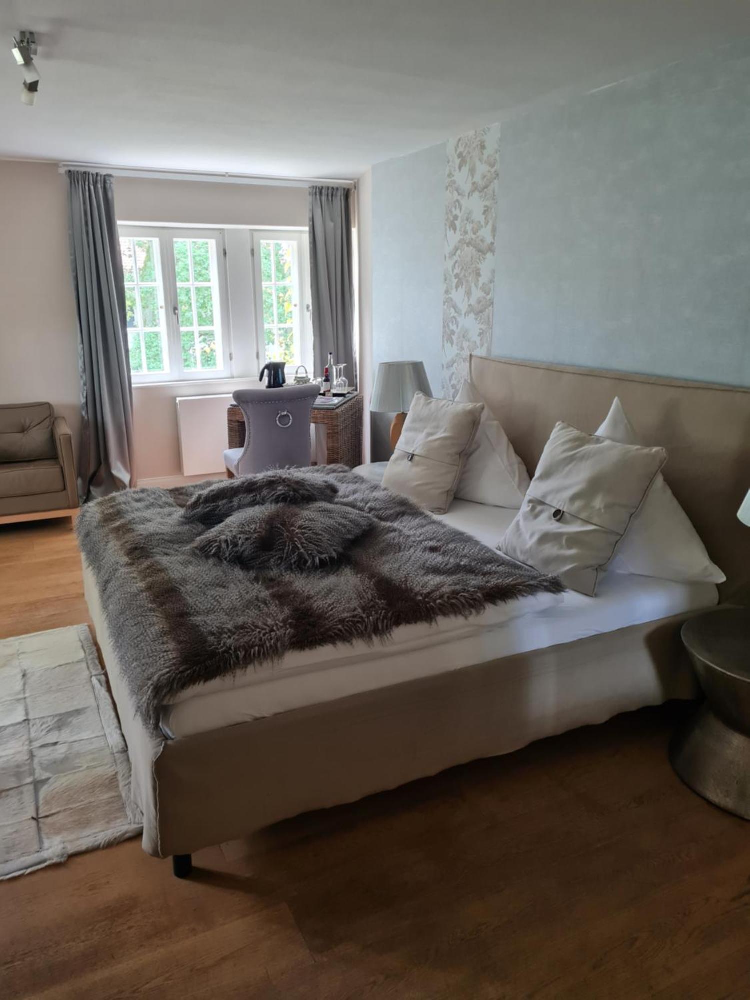 Zimmer mit Queensize-Bett