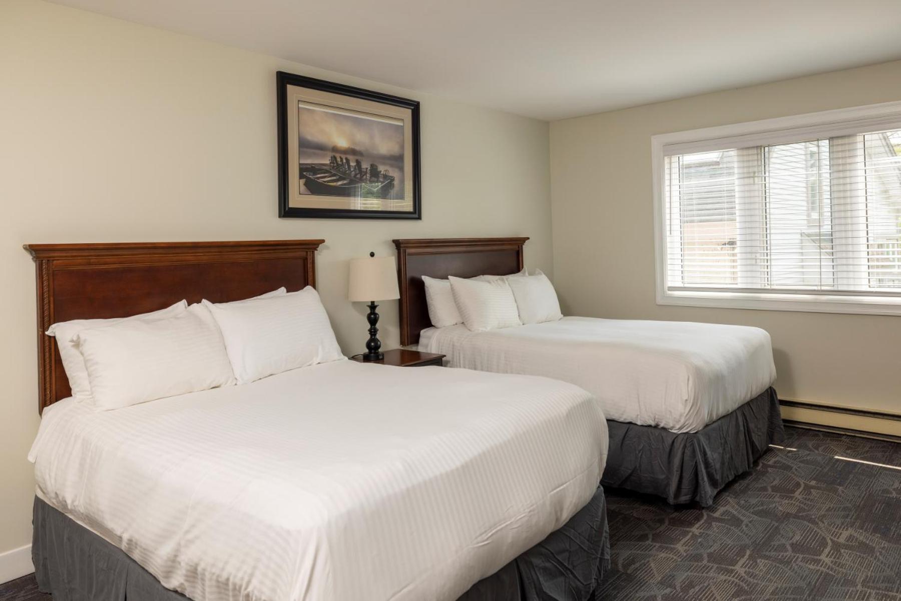 One-Bedroom Suite with Two Double Beds