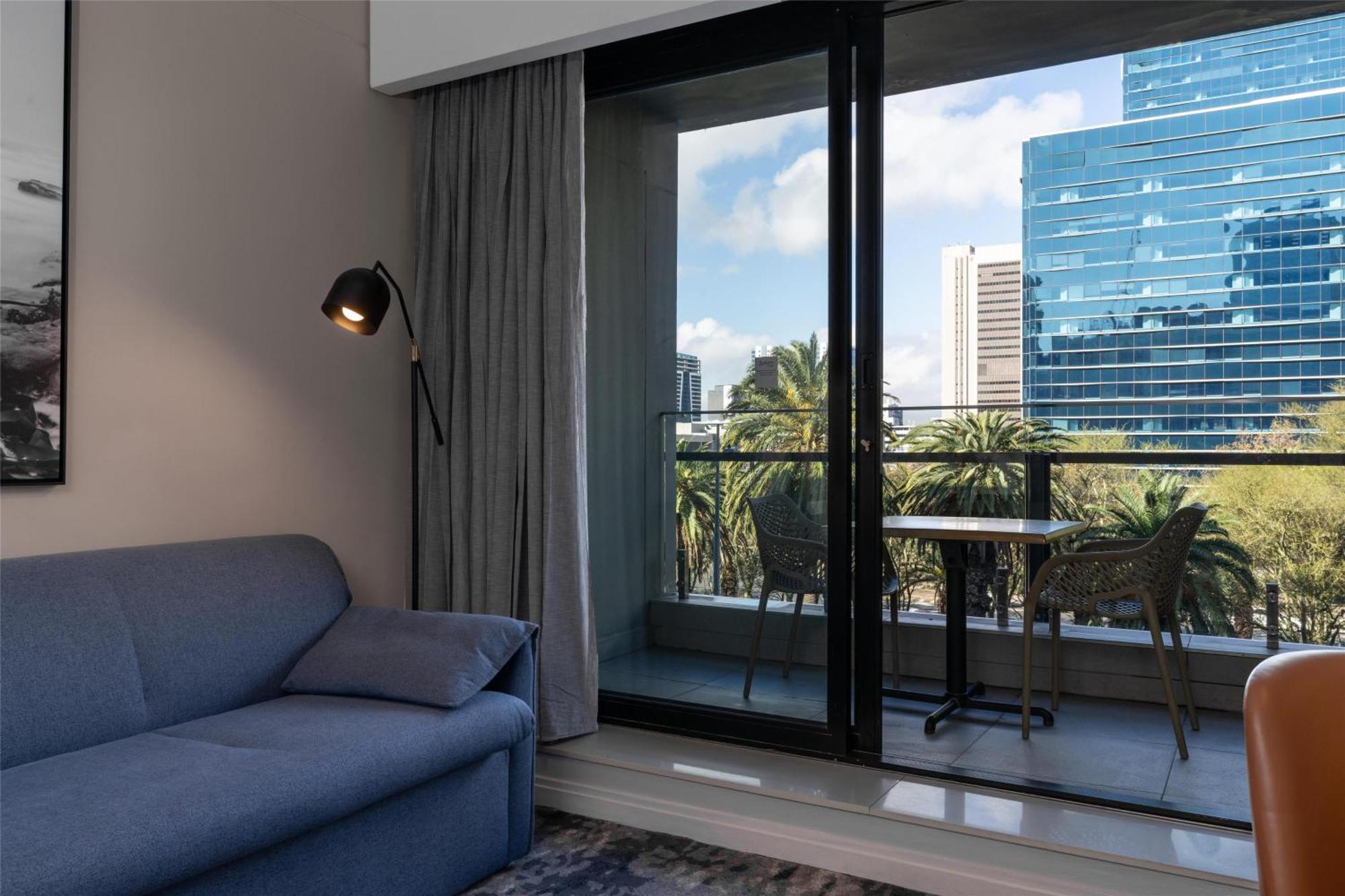 Junior Suite Balcony Mountain View