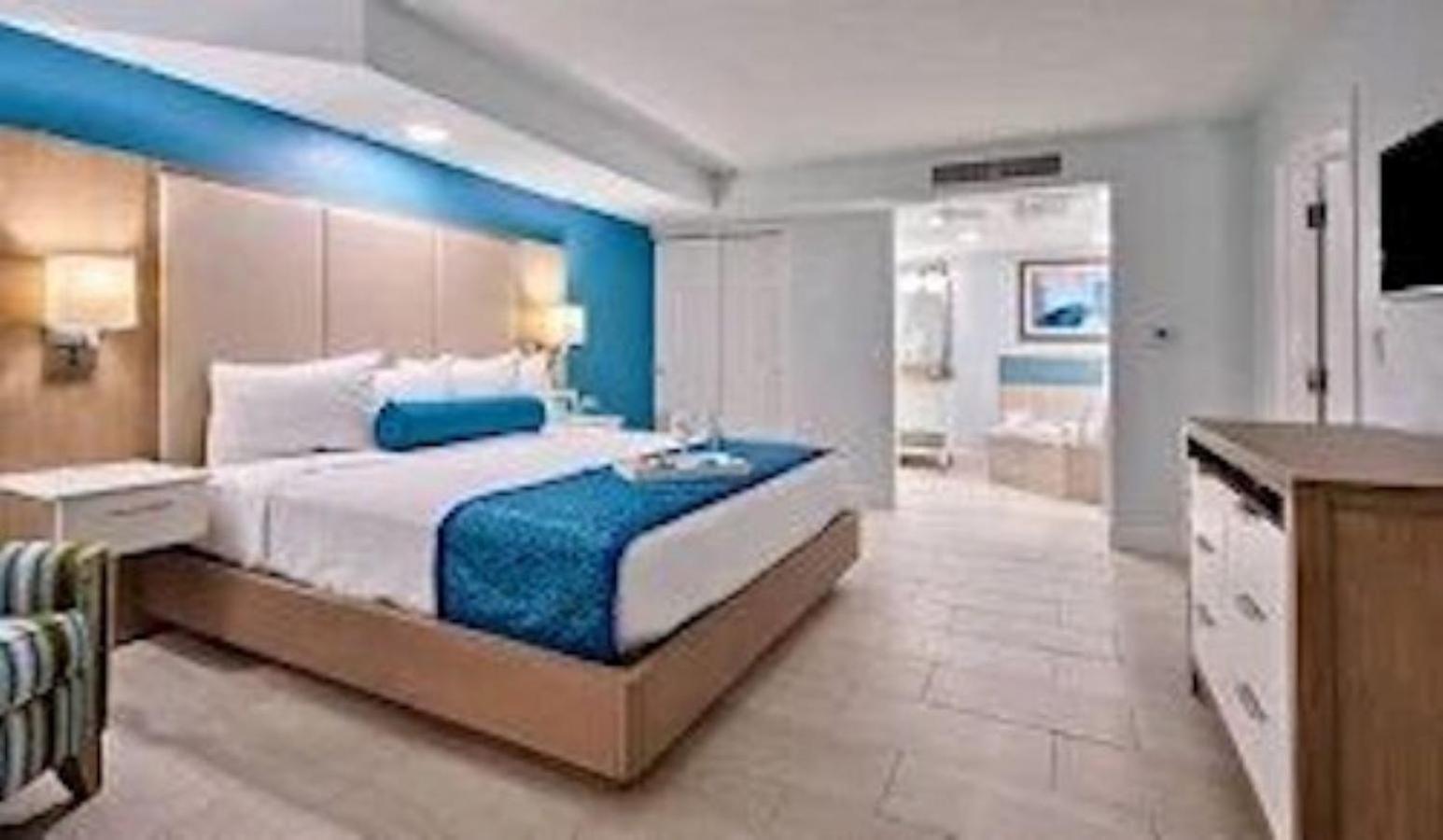 2 bedroom Street view,1691996268:JPEG