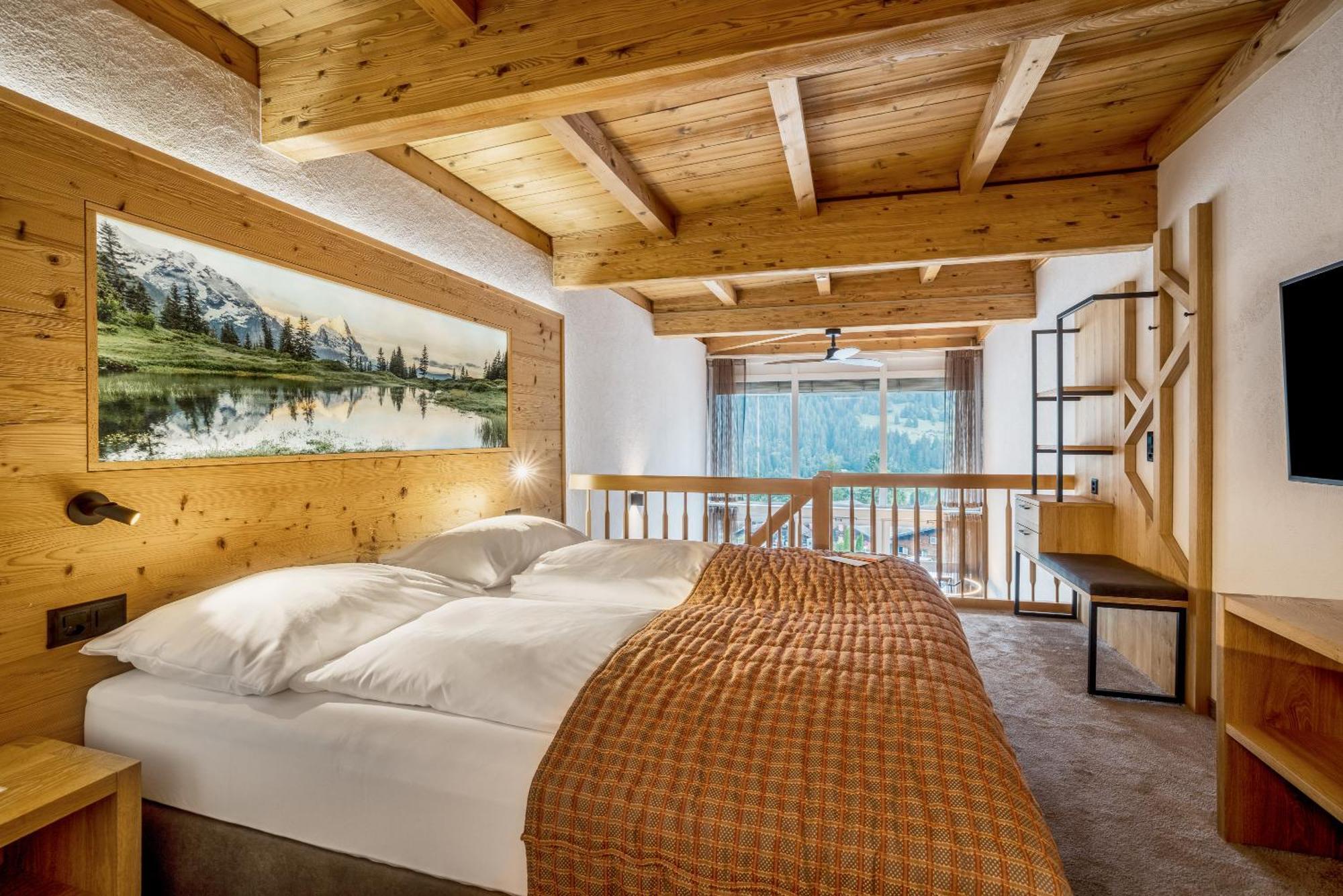 Panoramic Suite Eiger view