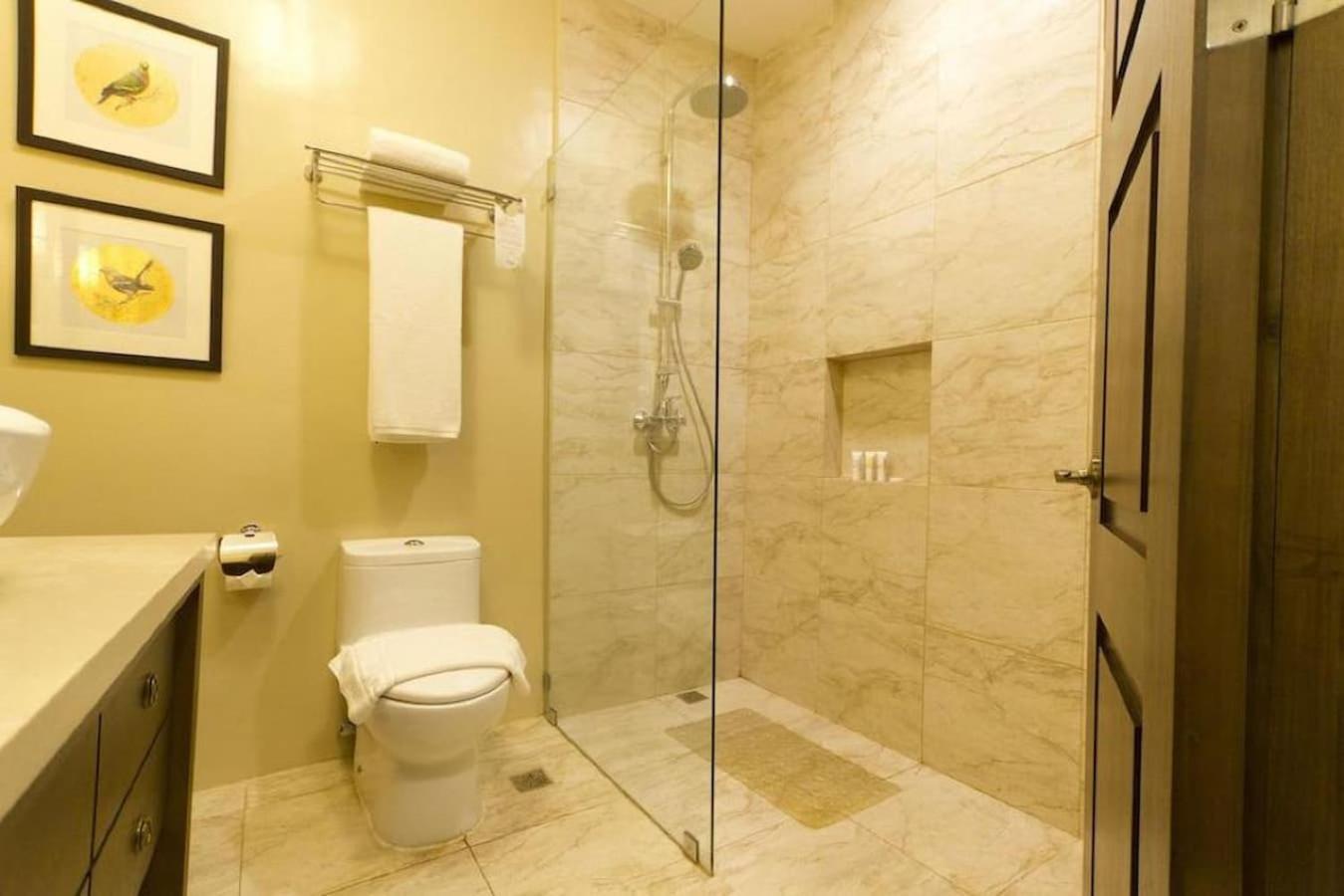 Premier Room
