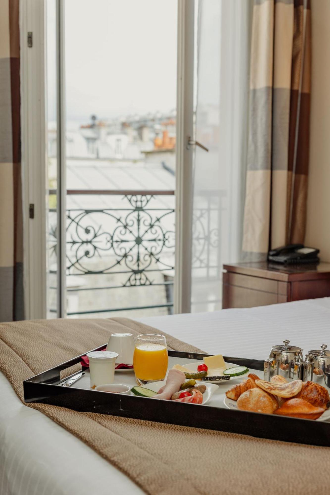 Doppelzimmer mit Balkon