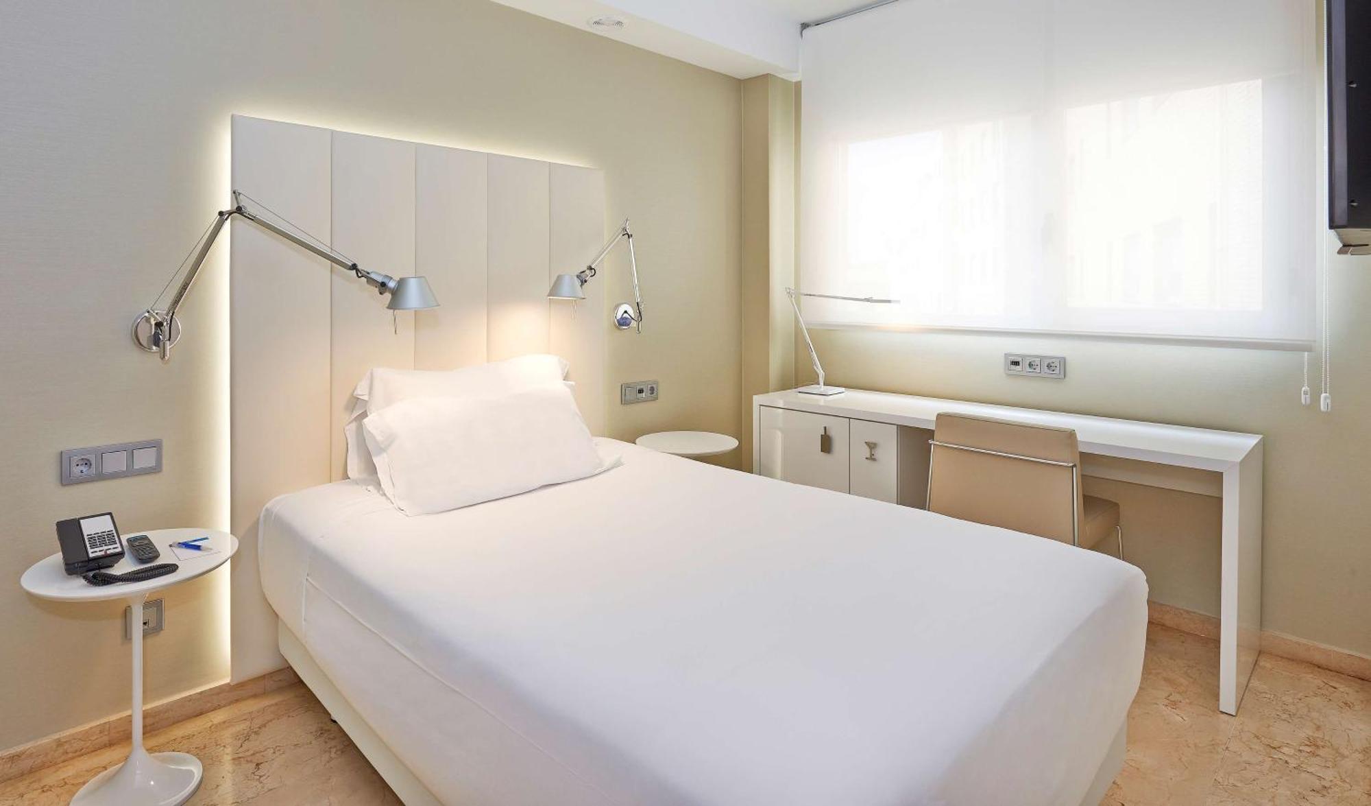 Standard Single Room,1697786759:JPEG