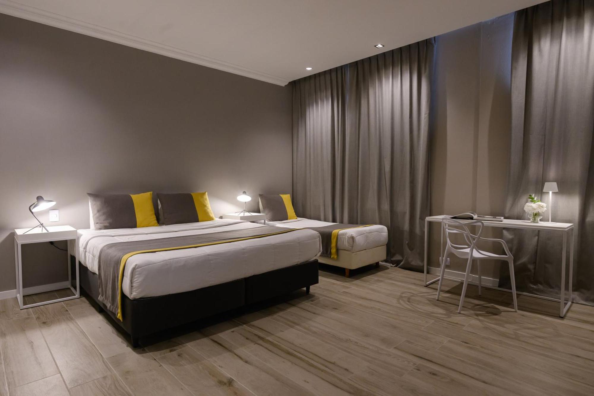 Quarto Triplo Standard