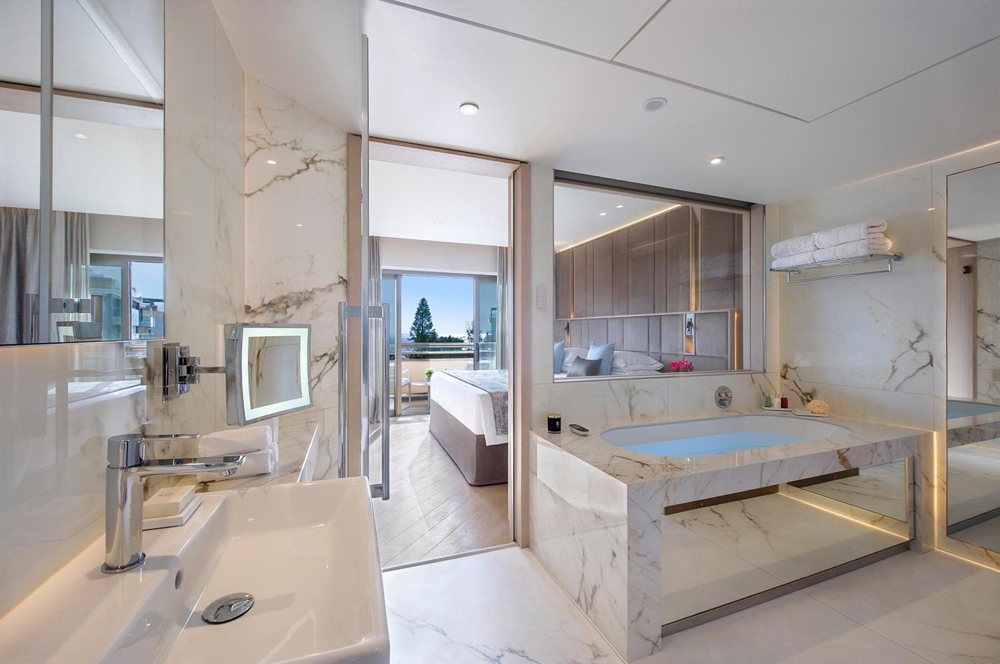 One Bedroom Grand Suite,1697976408:JPEG