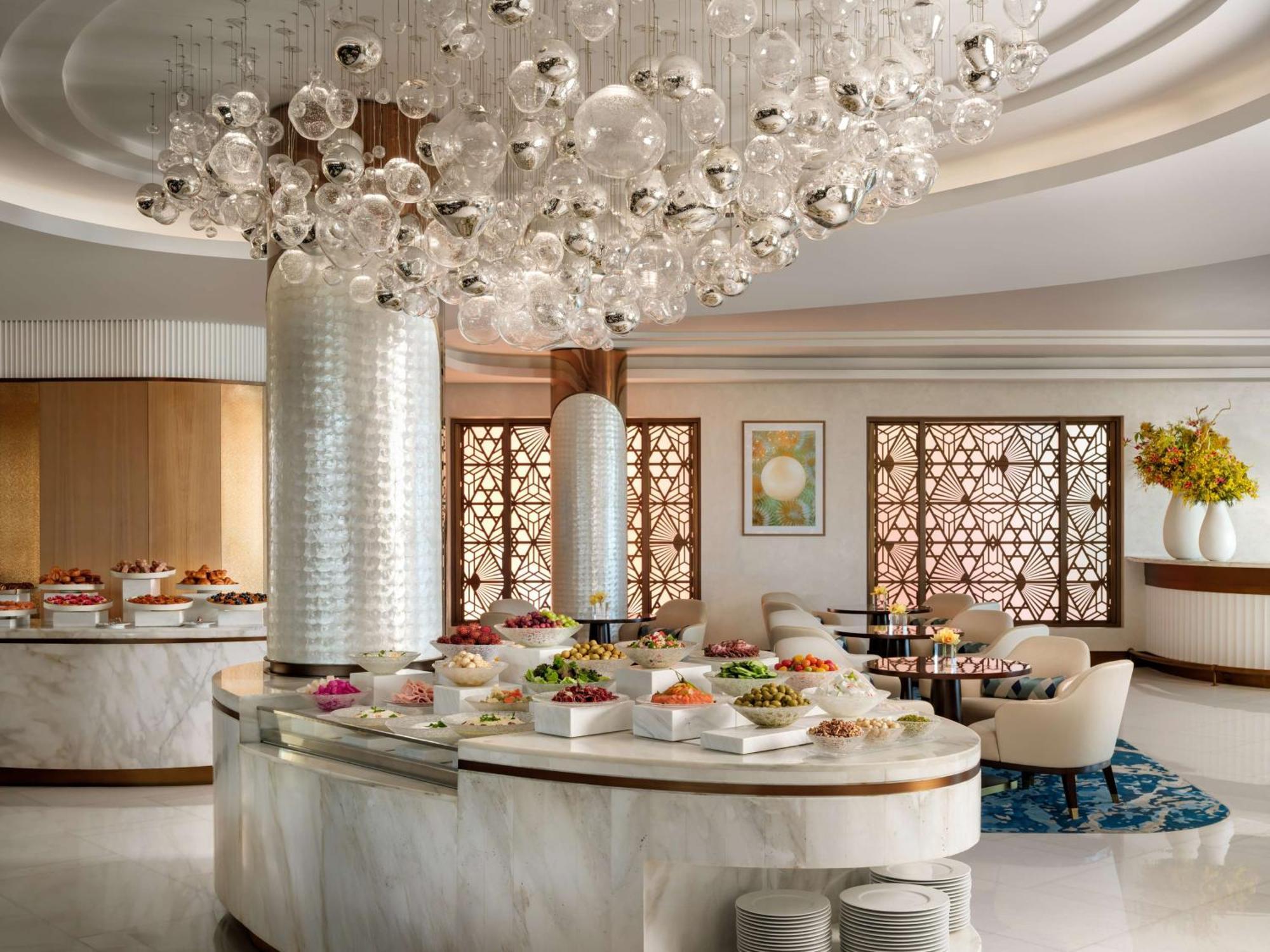 Imperial Club King Ocean View room