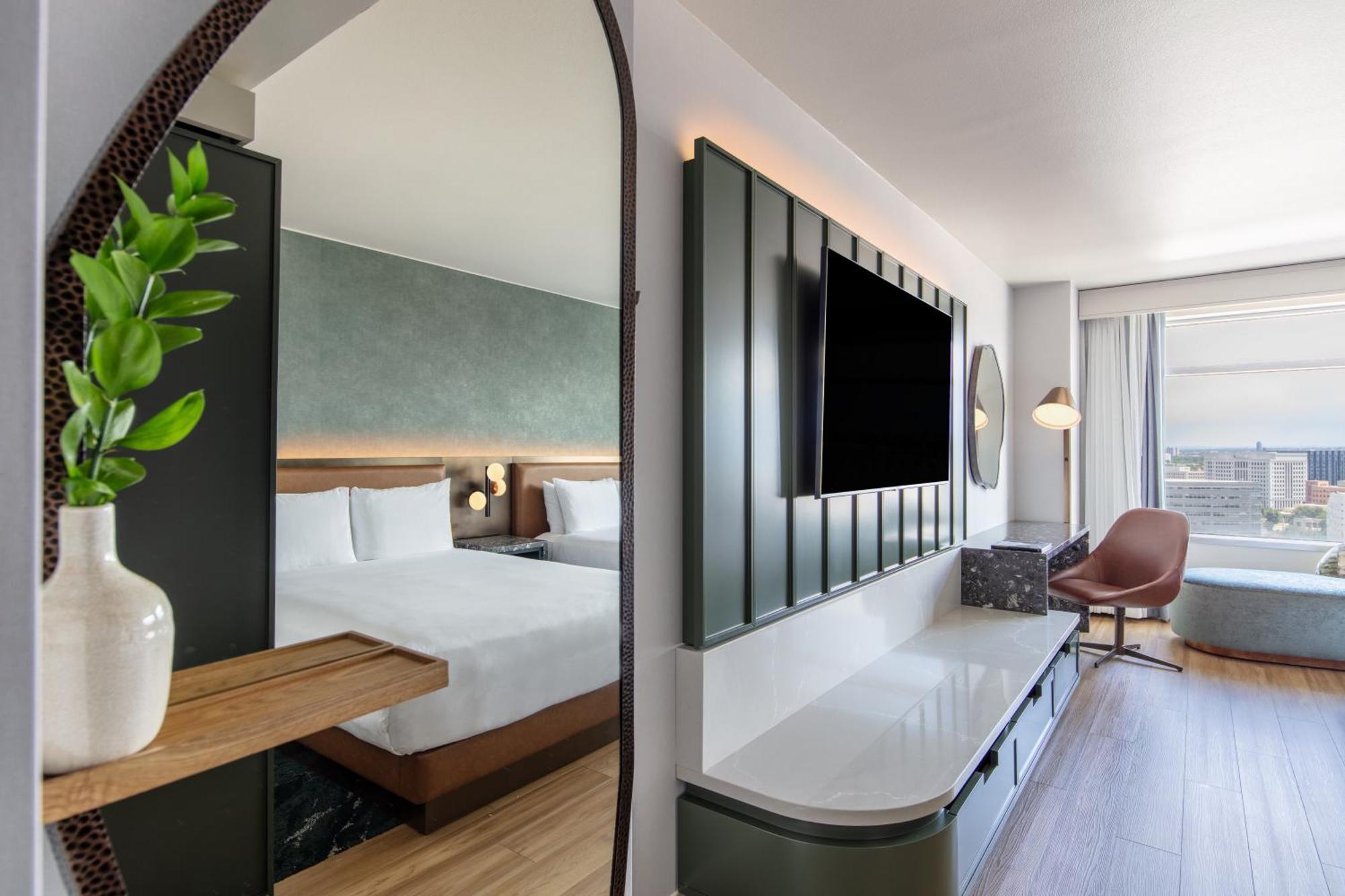 Queen Room Two Queen Beds
