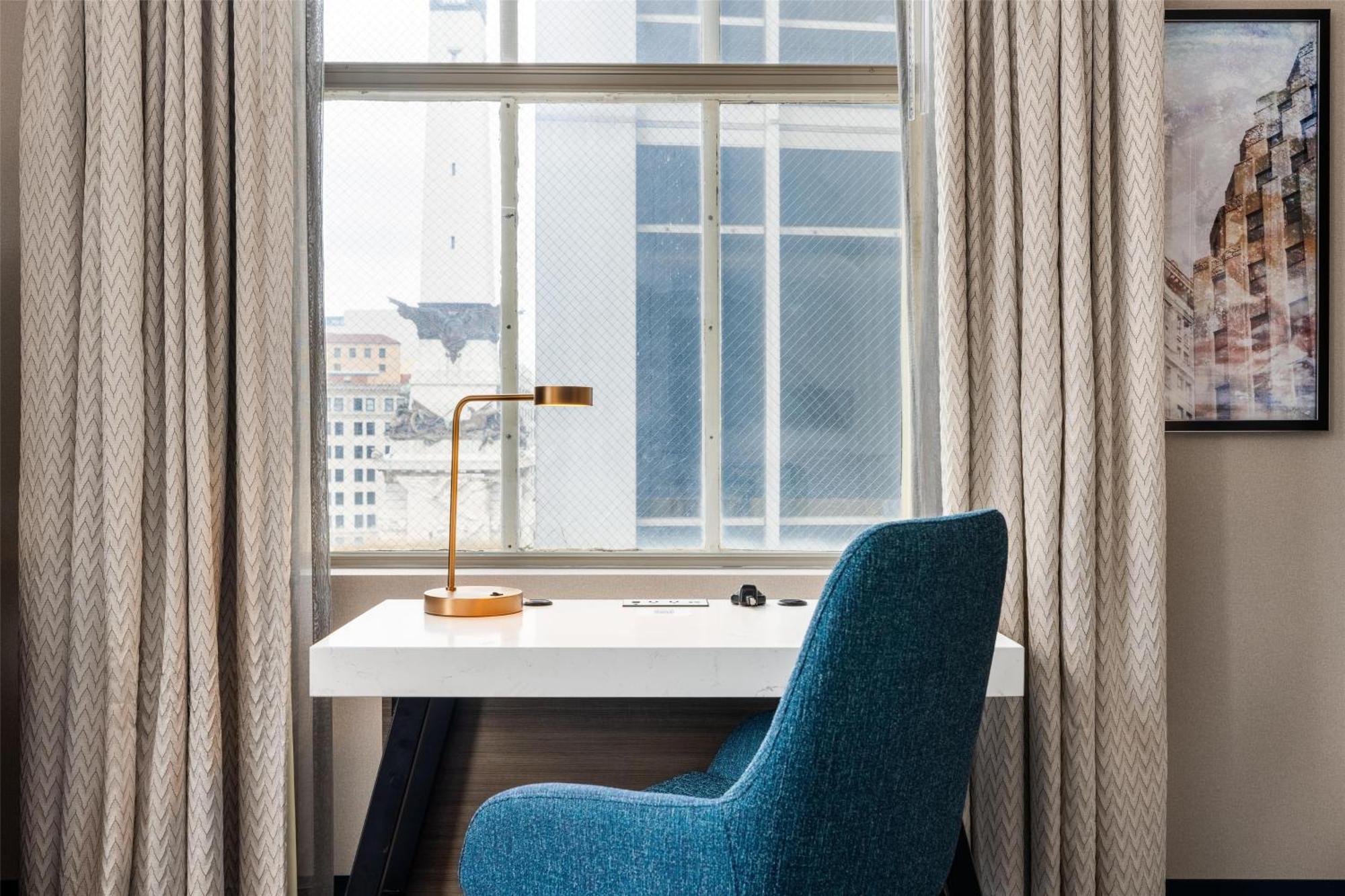 King Room with Tub - Mobility and Hearing Access