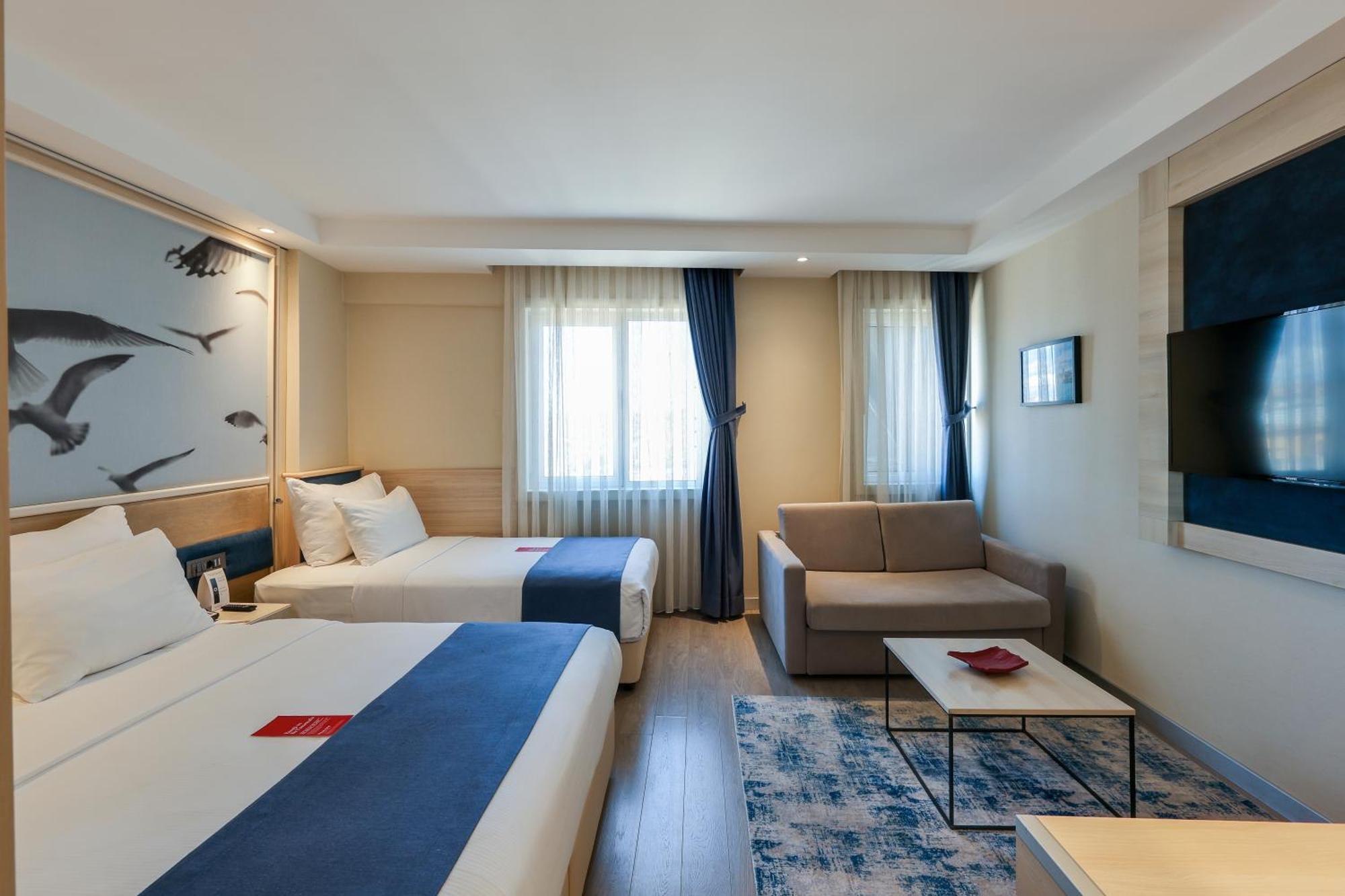 Family Room 1 Double Bed 1 Single Bed Sofa Bed