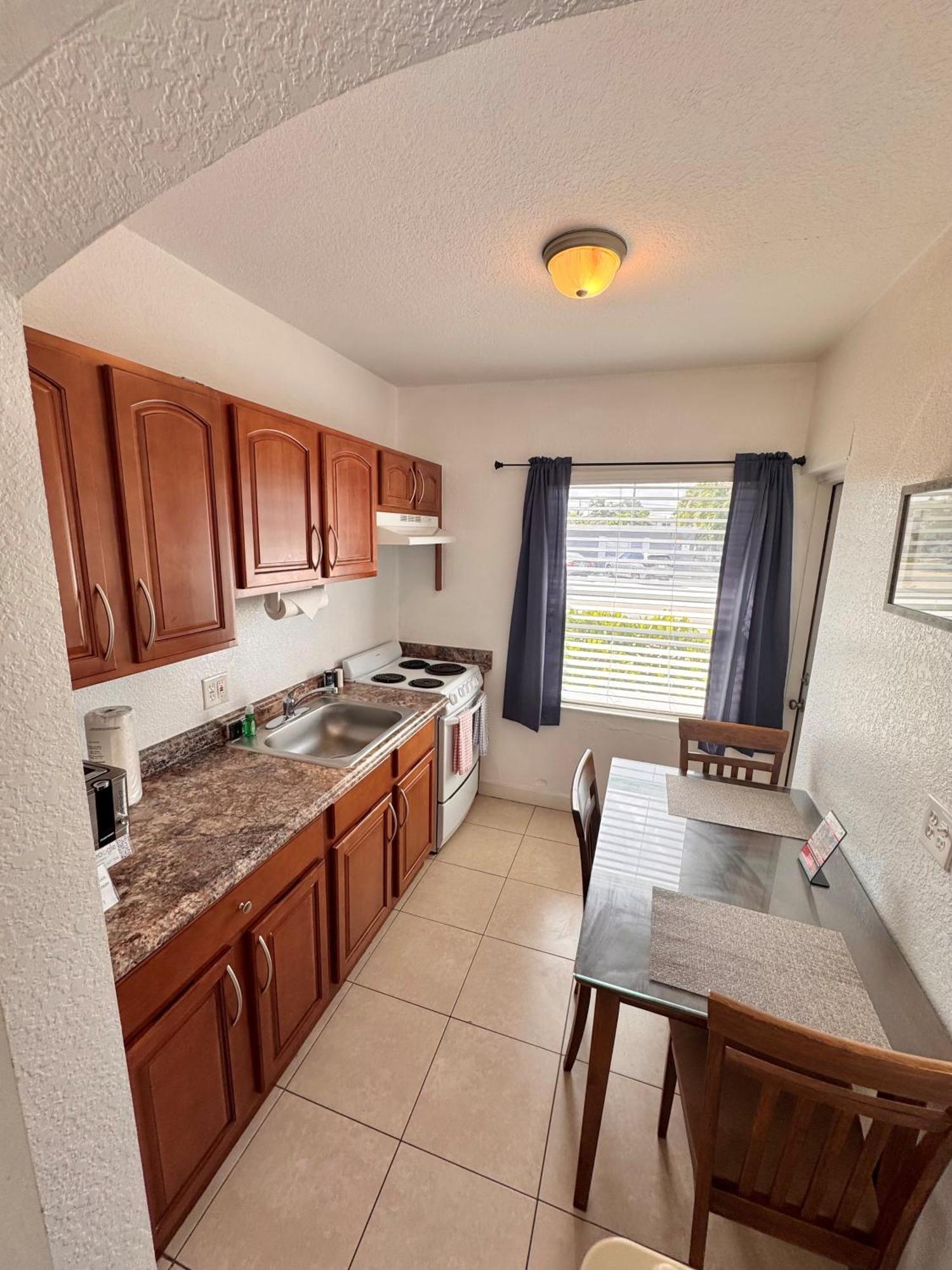 One-Bedroom Suite