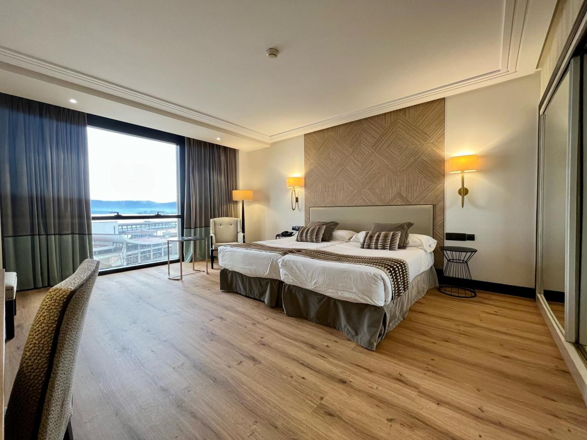 Twin Room Sea View