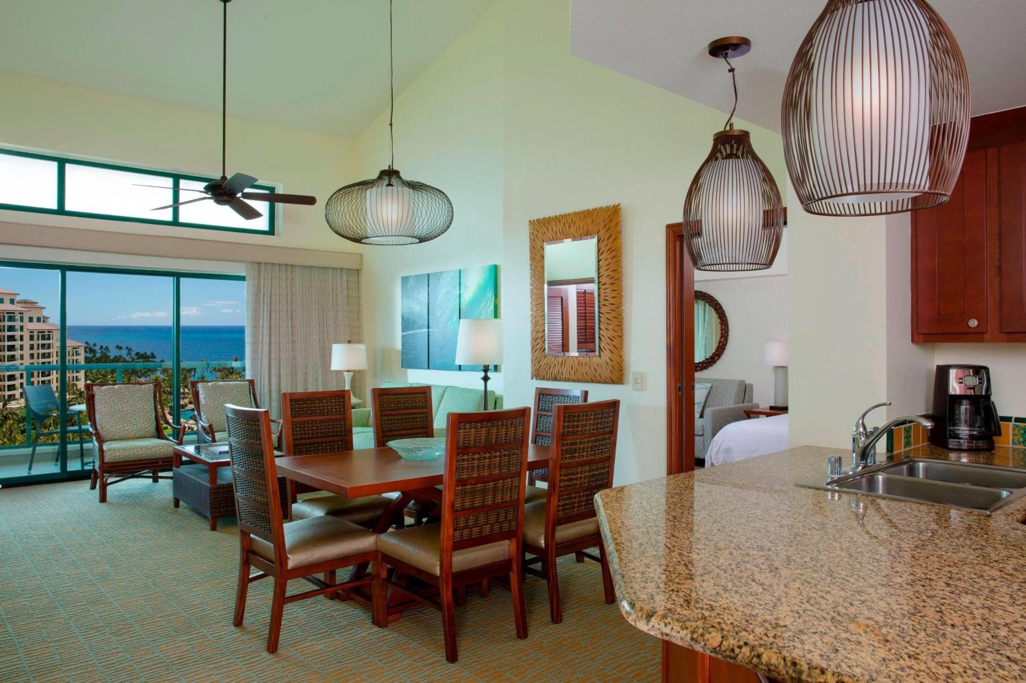 Penthouse Two-Bedroom Villa Sofa Beds Ocean View