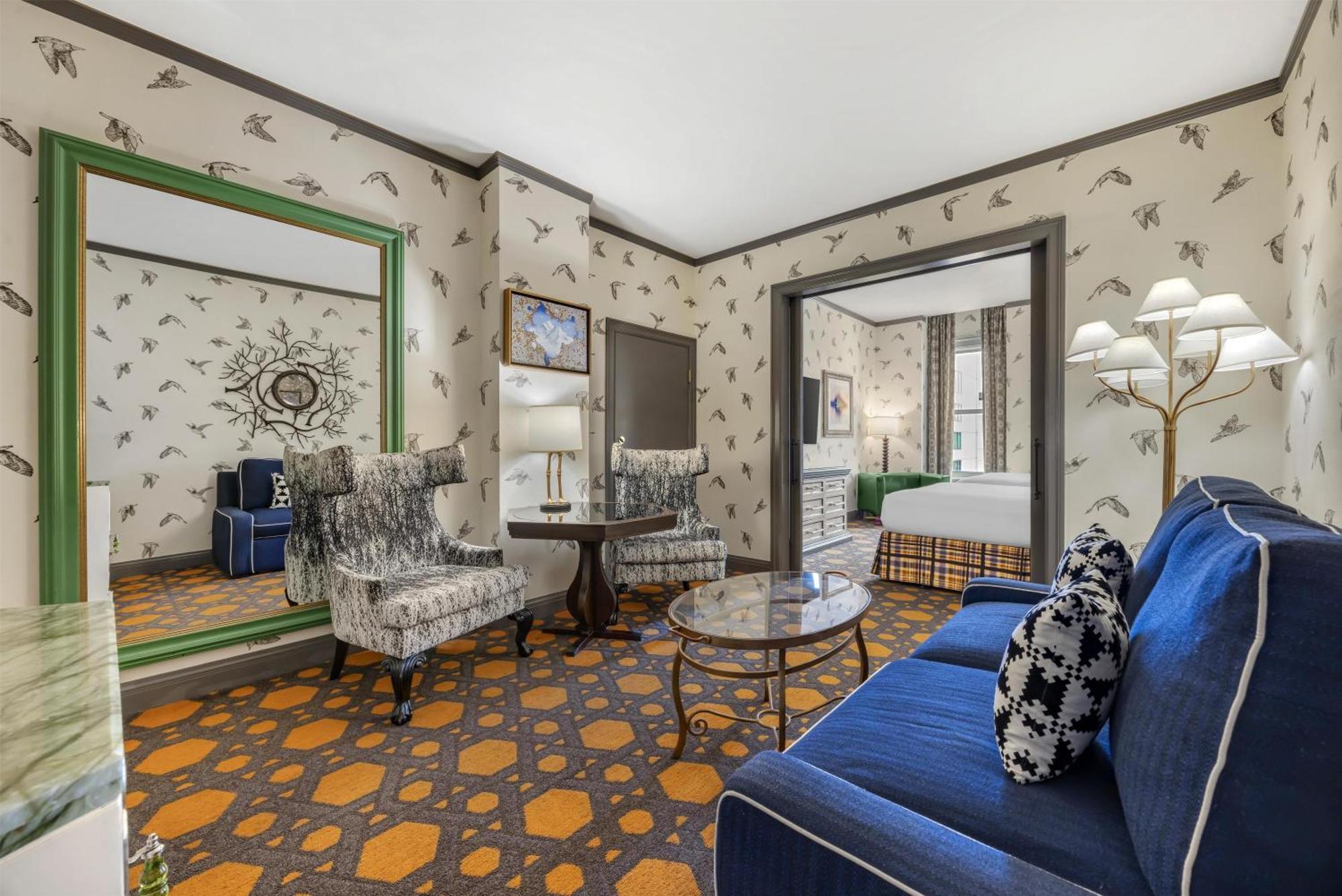 Queen Queen Suite
