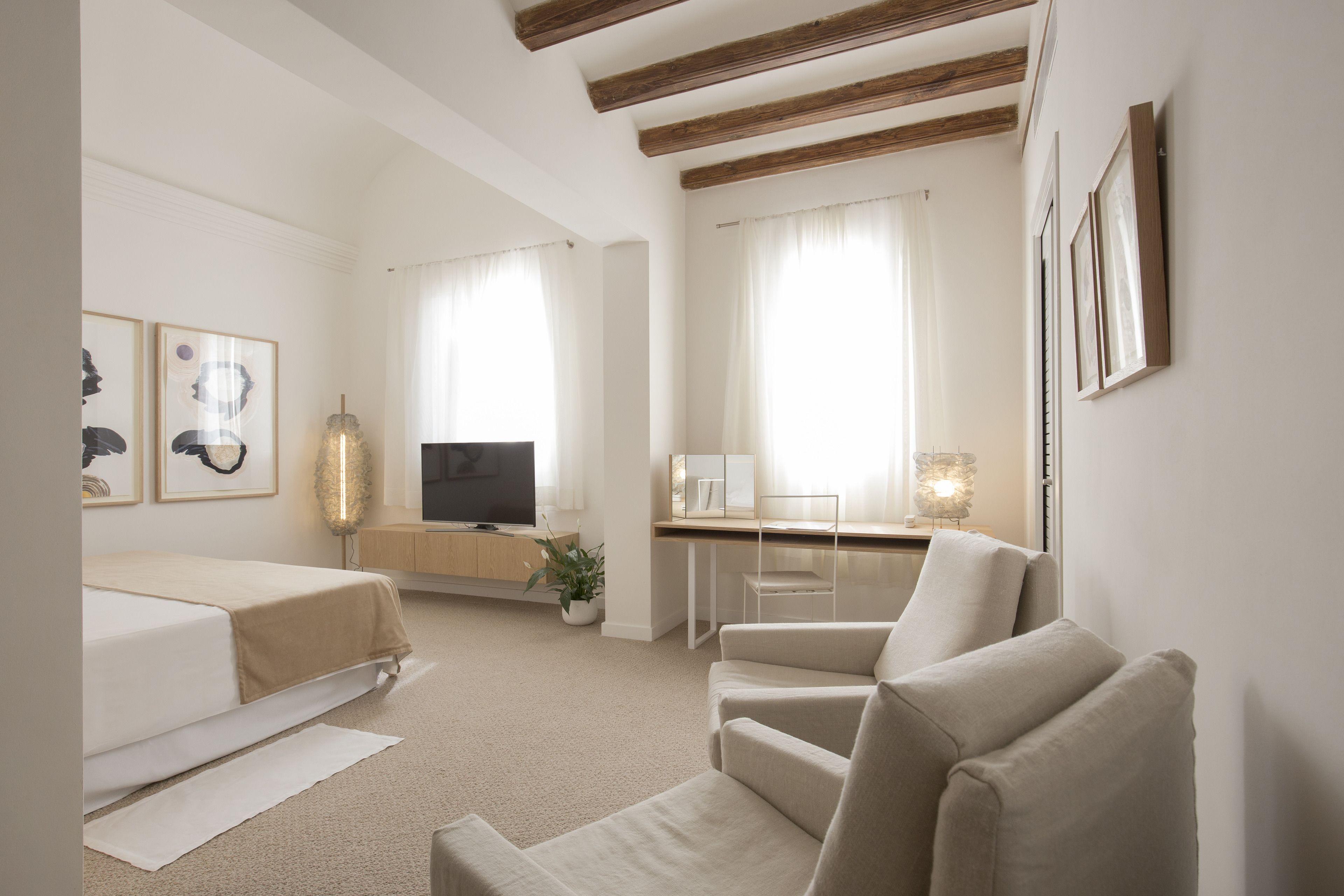 Premium Suite