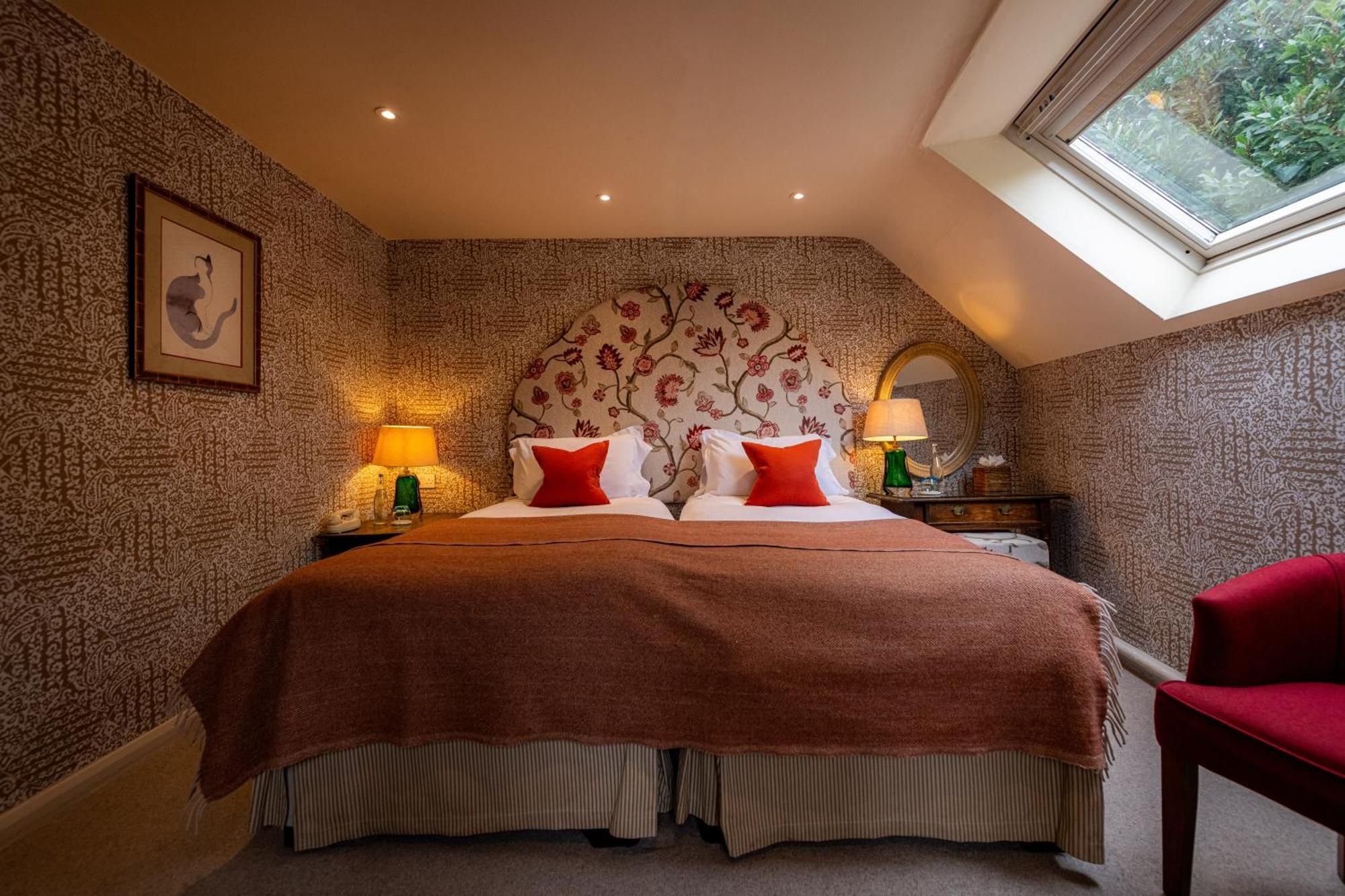 Classic Double or Twin Room