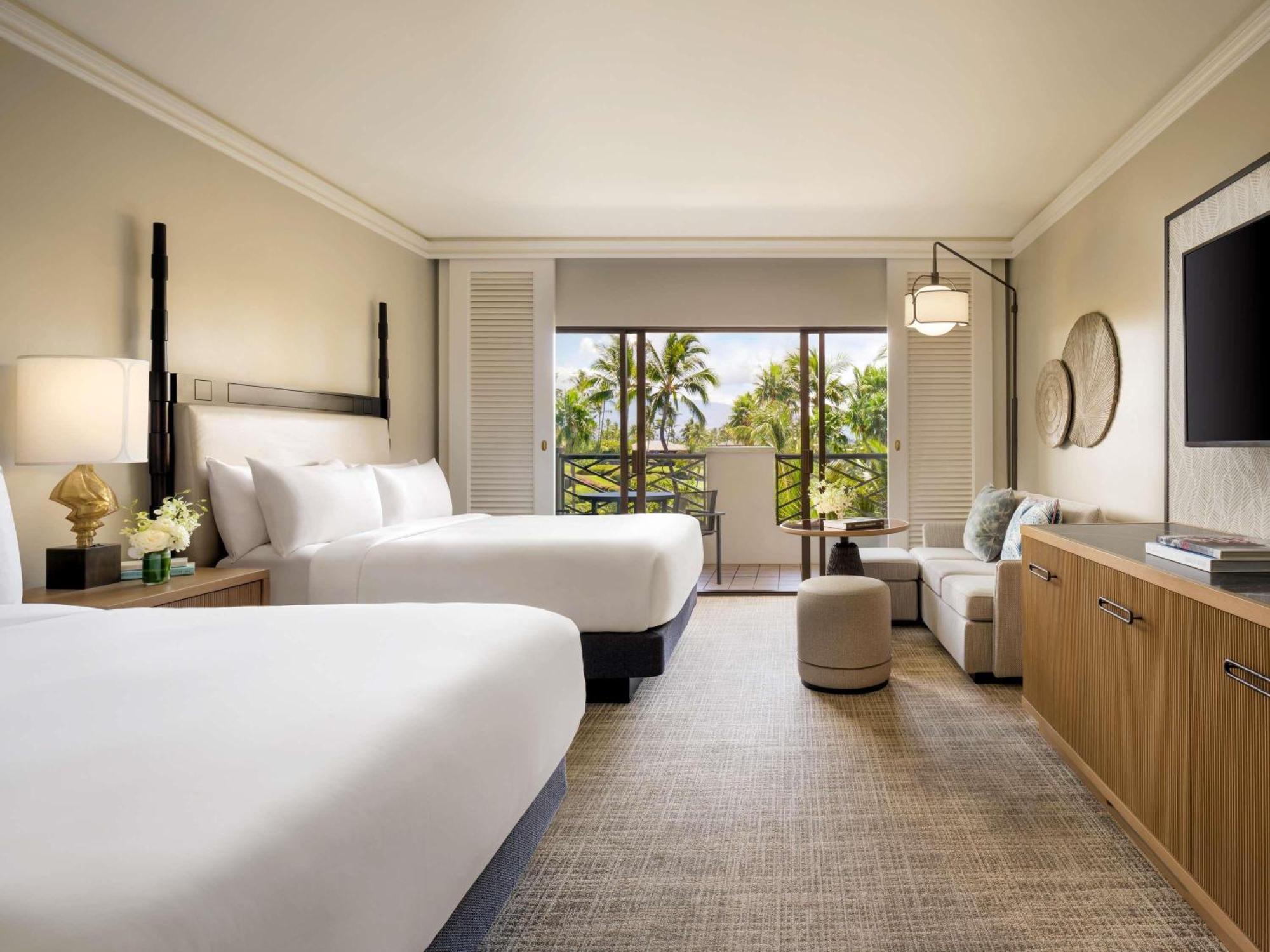 Fairmont Queen Room with Garden View