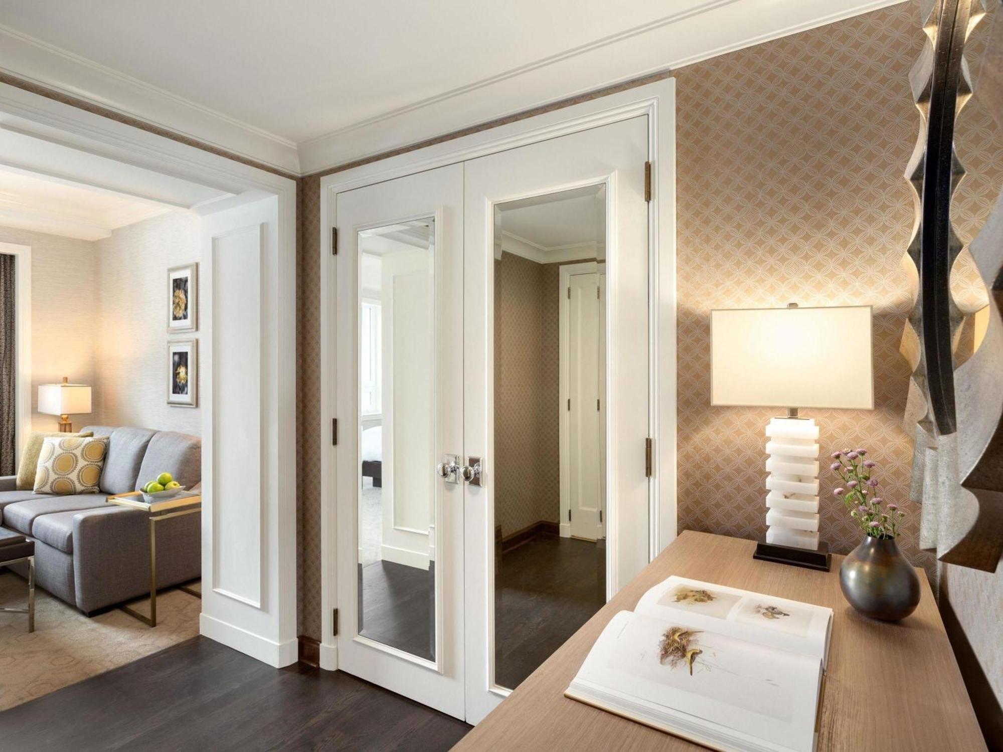 Suite Junior Fairmont Gold - Vue sur Lac