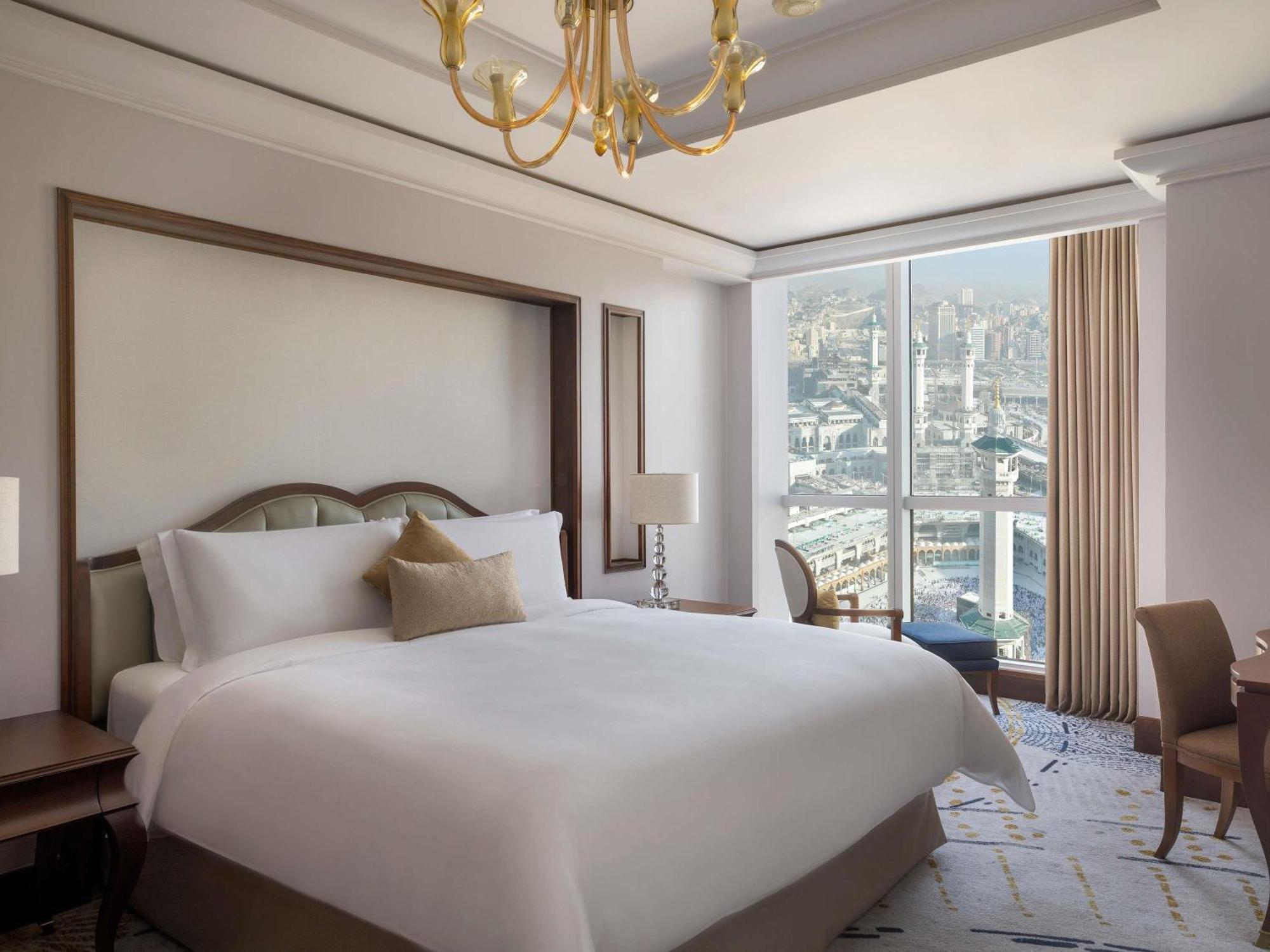 Deluxe One Bedroom Suite Partial Kaaba View