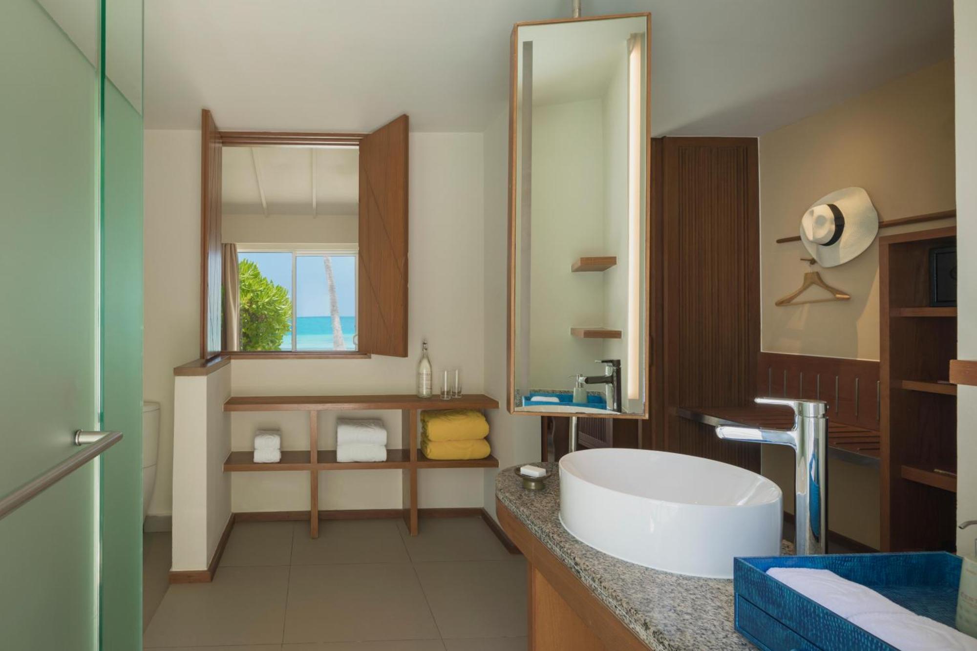 Lagoon View Beach Villa Swirl Pool,1717072747:JPEG