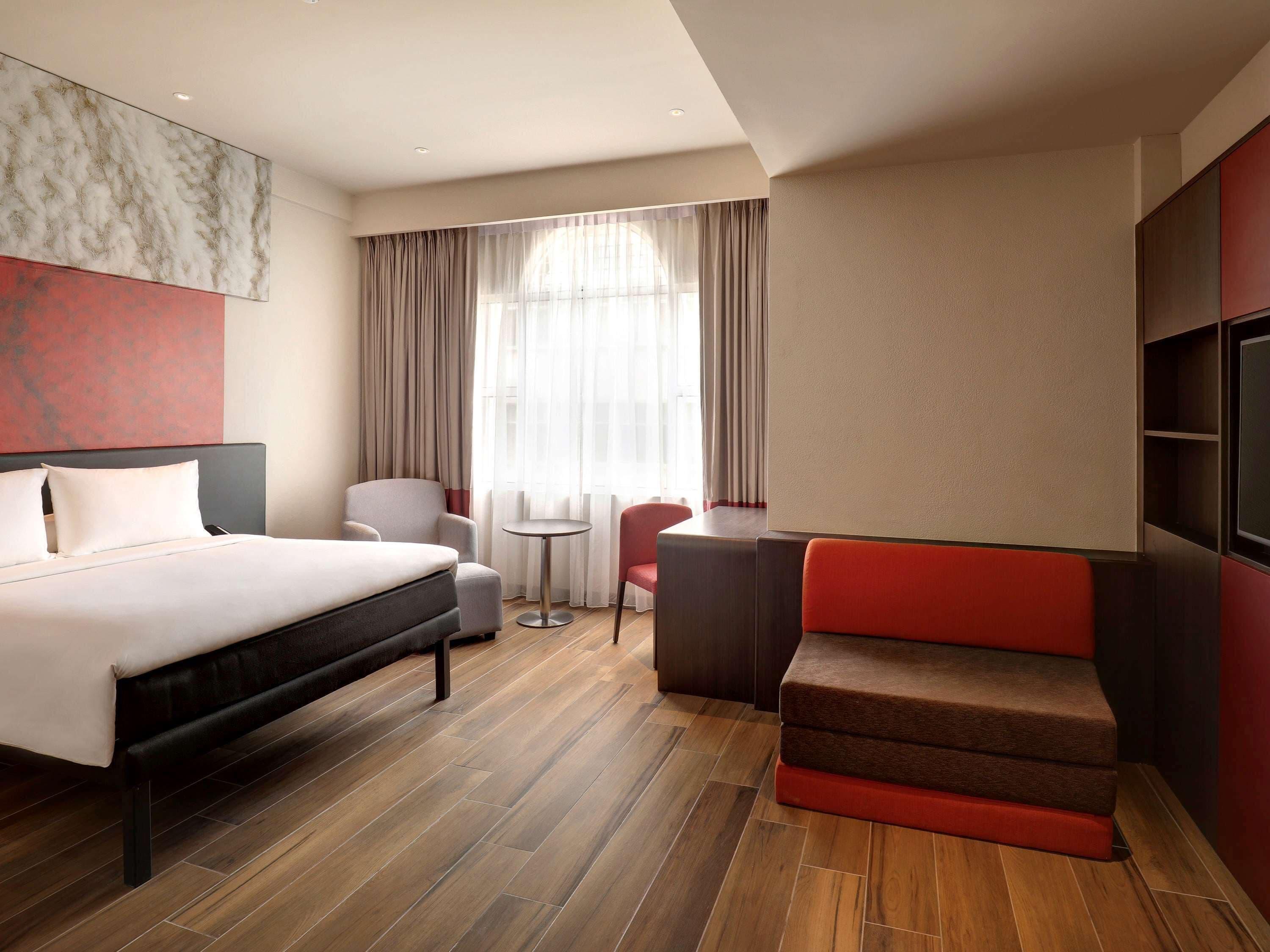 Queen Suite