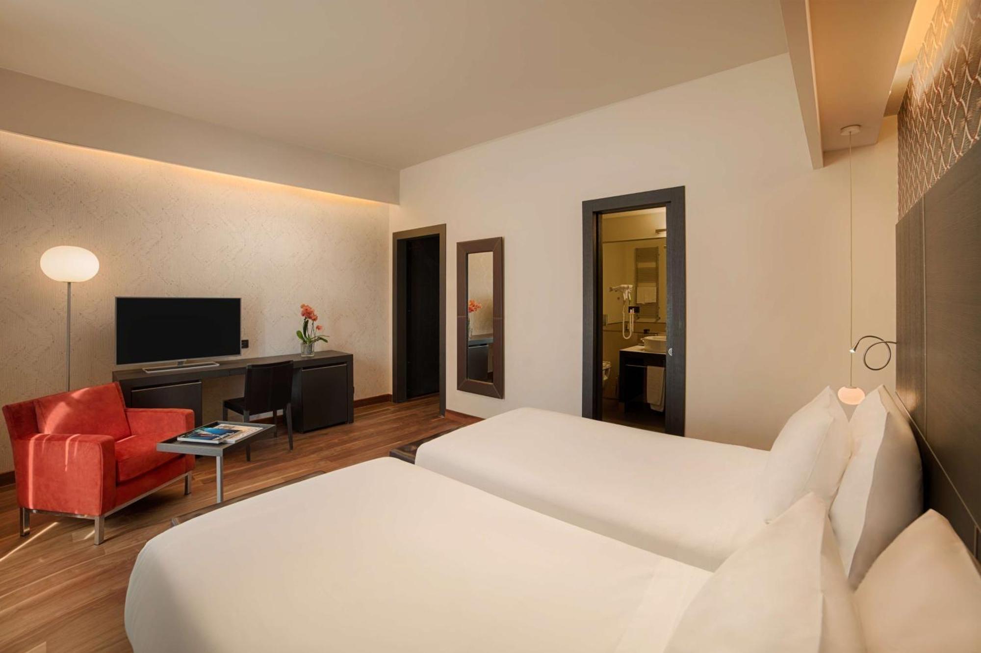 Premium Double or Twin Room,1722891193:JPEG