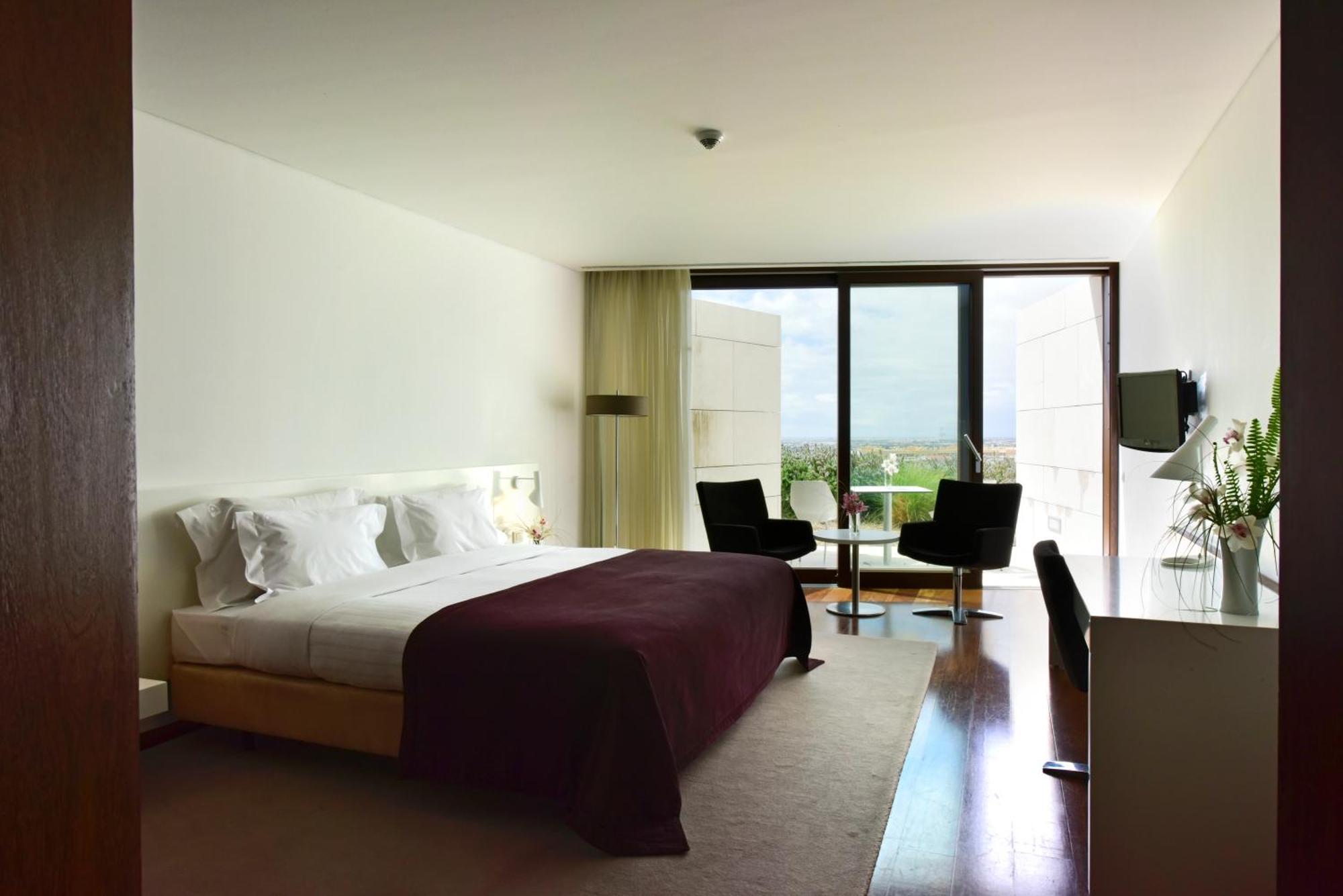 Superior Deluxe Double or Twin Room