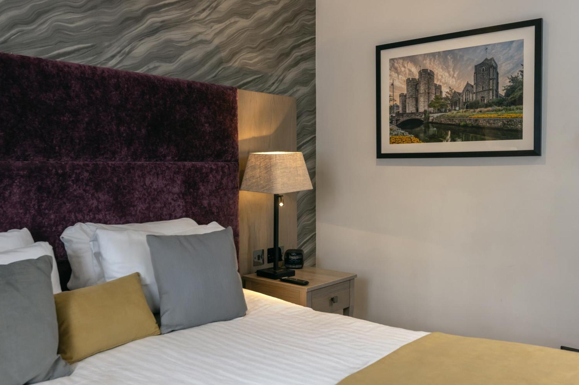 Deluxe Double Room,1729983572:JPEG