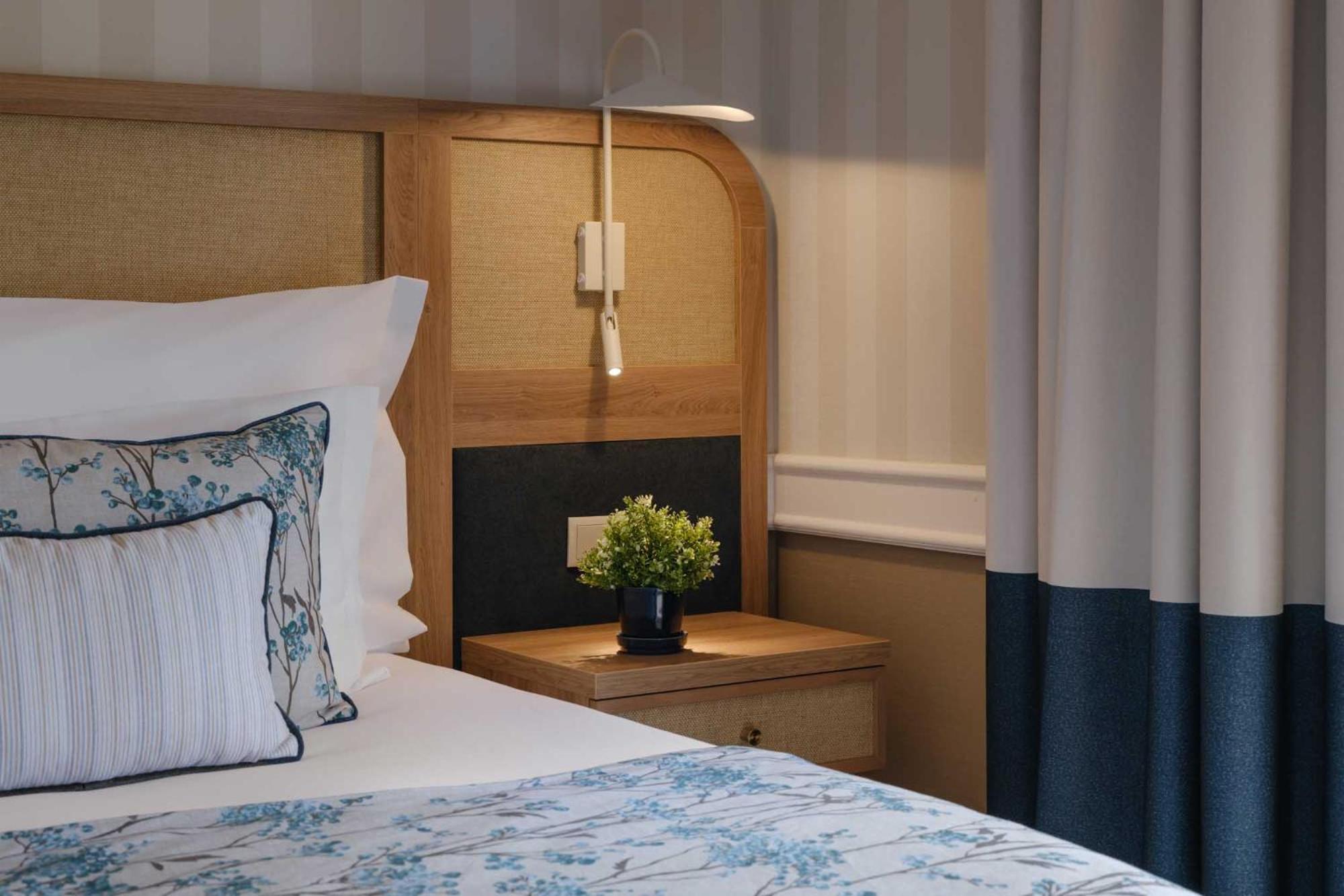 Superior Double or Twin Room Garden View