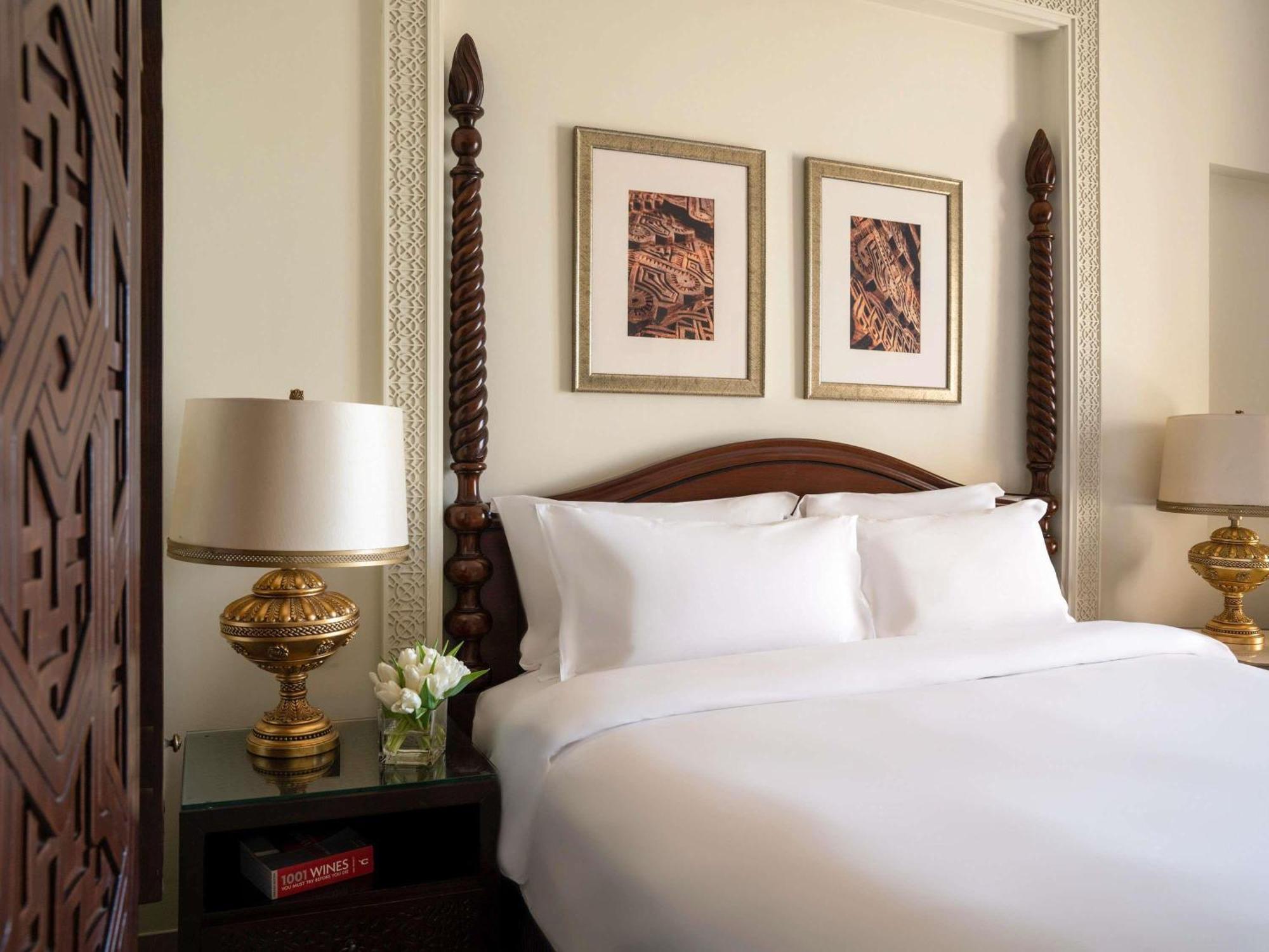 Executive Jacuzzi Room