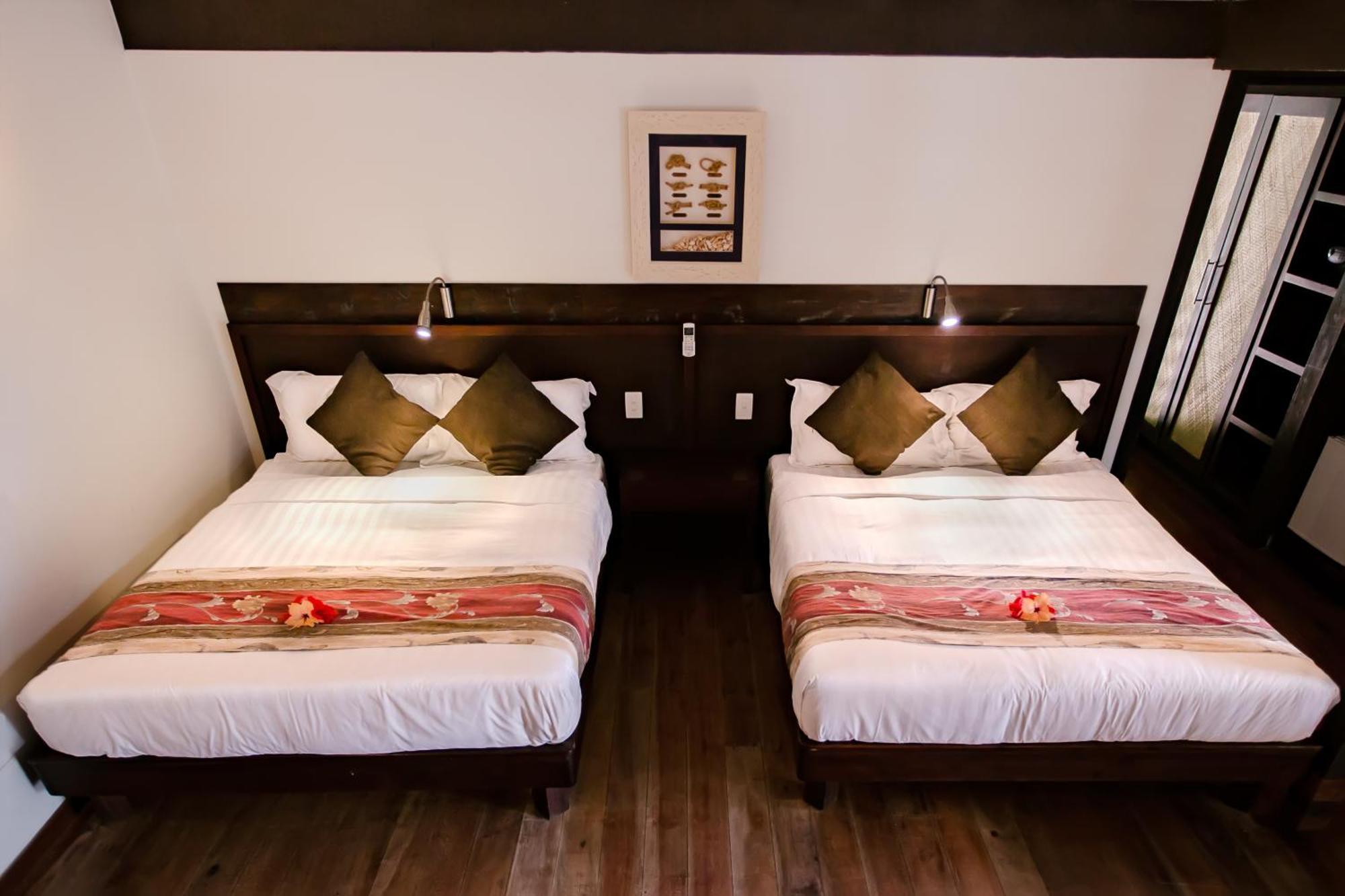 Deluxe Ocean View Bure
